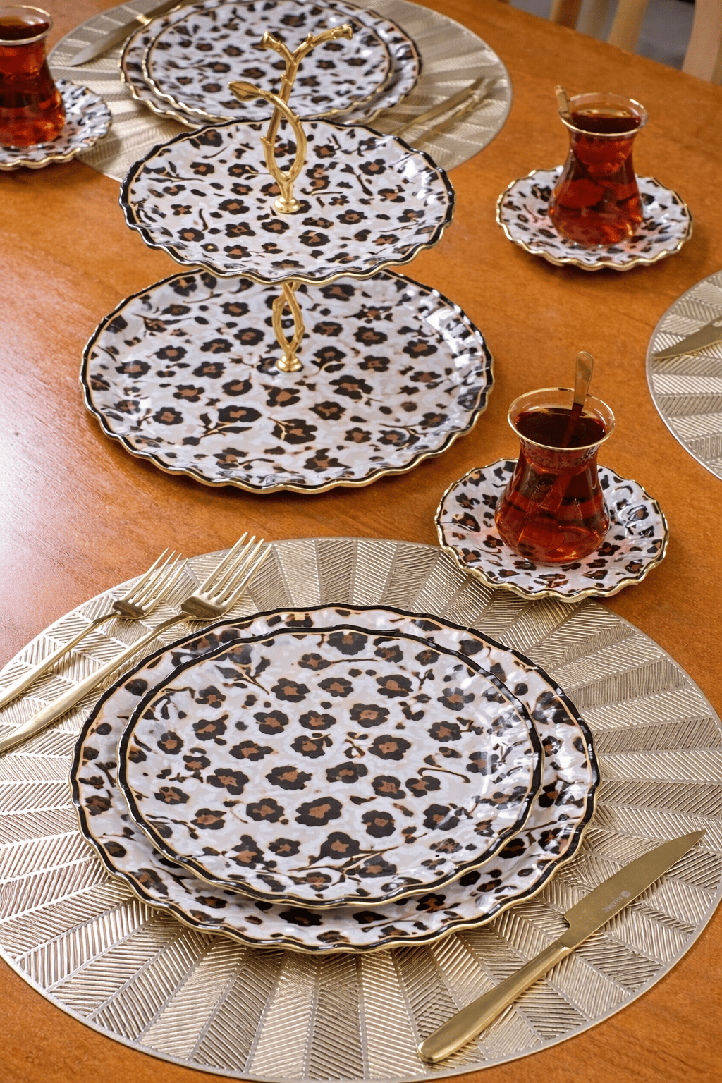 GLORE PANTHERA 34 PARÇA ÇAY VAKTİ
