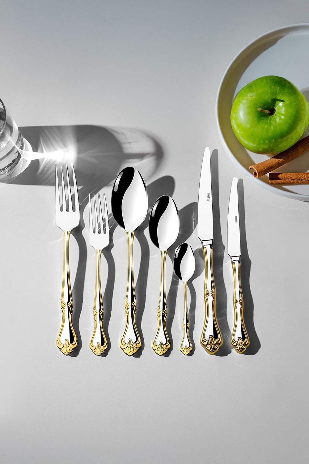 NEHİR LALEZAR ALTIN 84 PARÇA ÇATAL KAŞIK BIÇAK SETİ