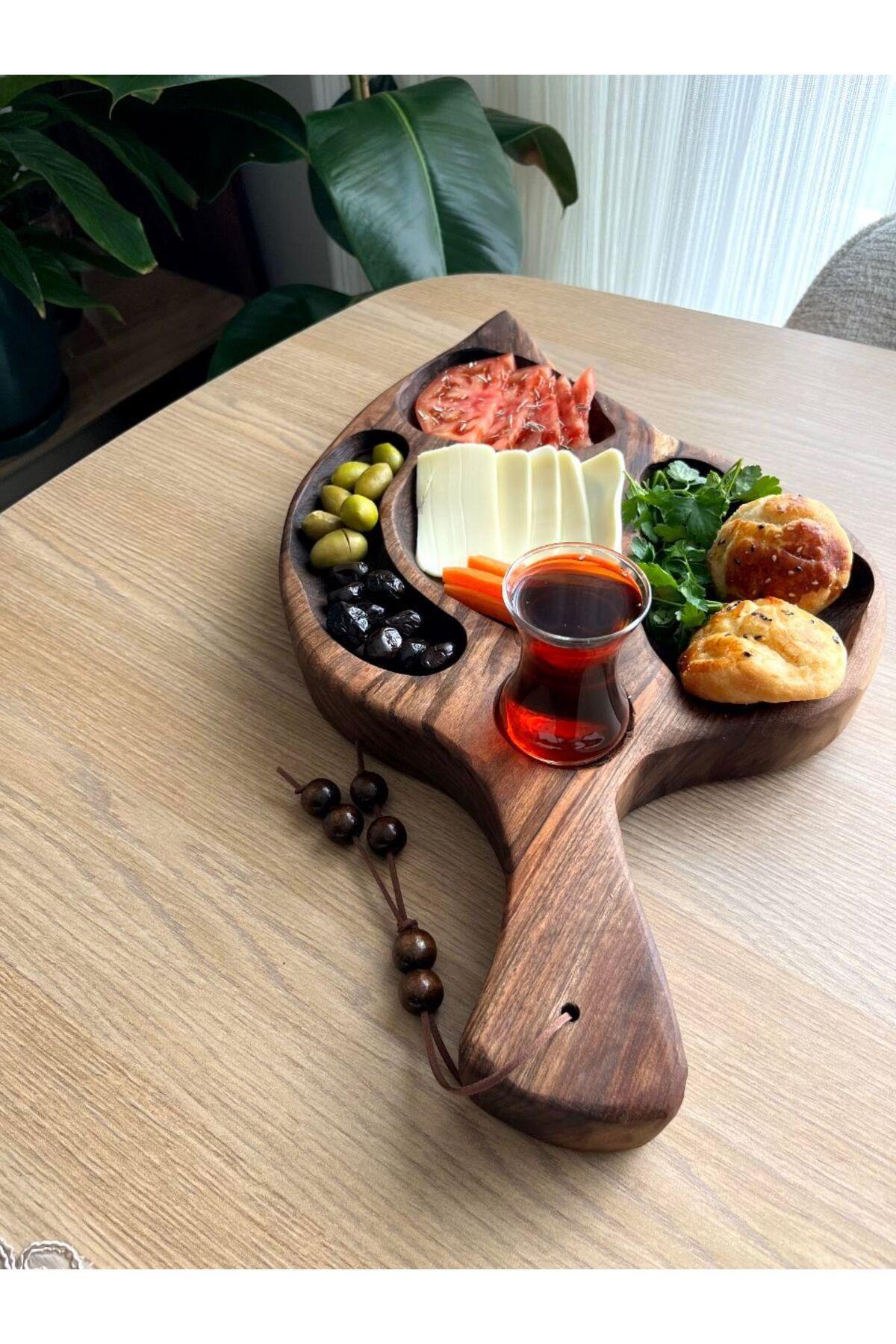 Ceviz Ağacından Dört Bölmeli Ahşap Kahvaltı Tabağı