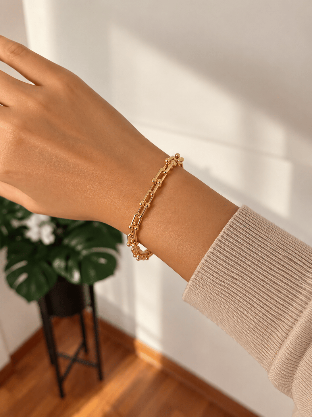 14K gold renk altın kaplama çelik tiffny model ne kalın ne ince çok şık parlak bileklik