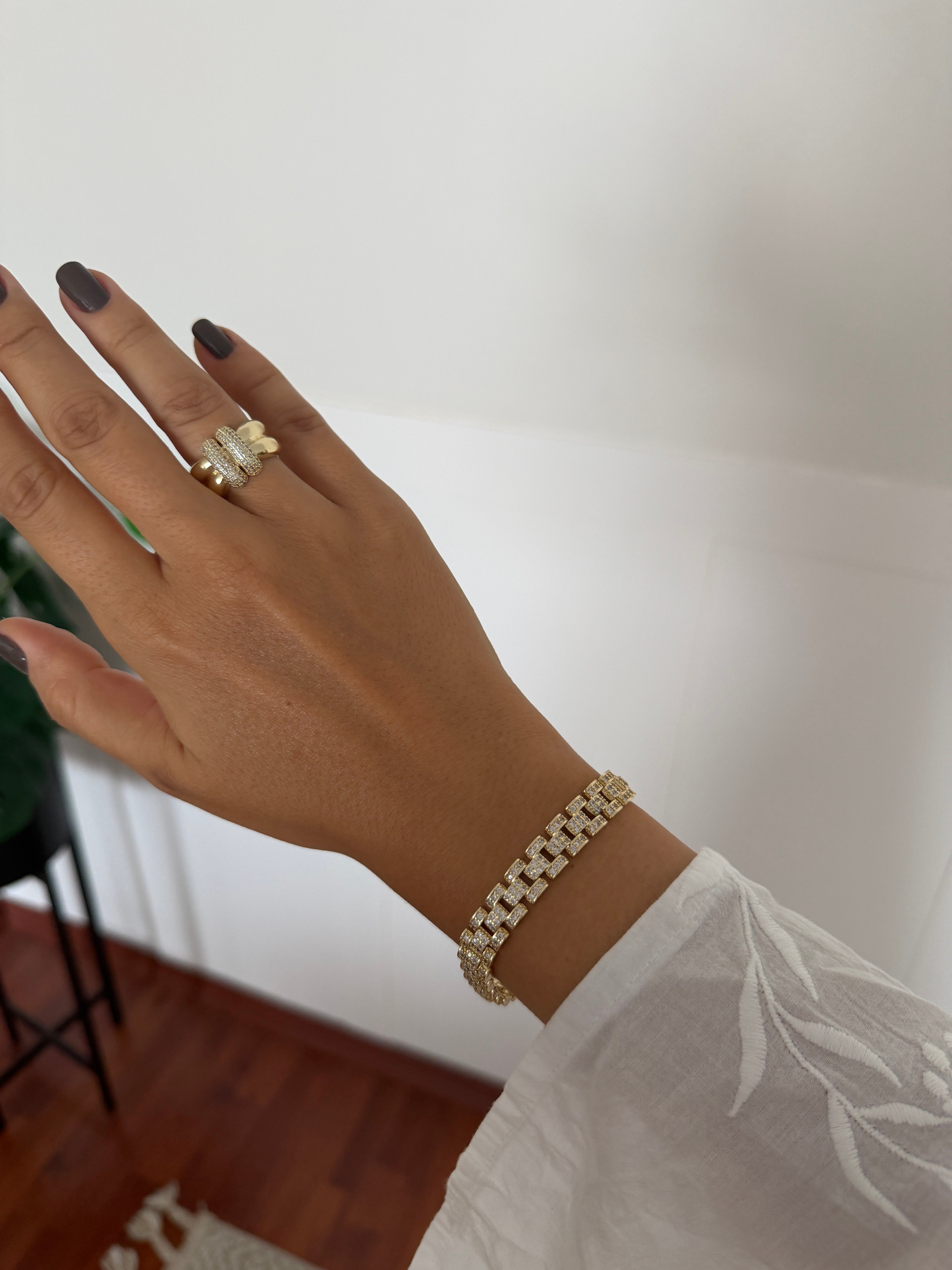 14K gold renk altın kaplama, full taşlı geniş ve işçilikli harika bileklik