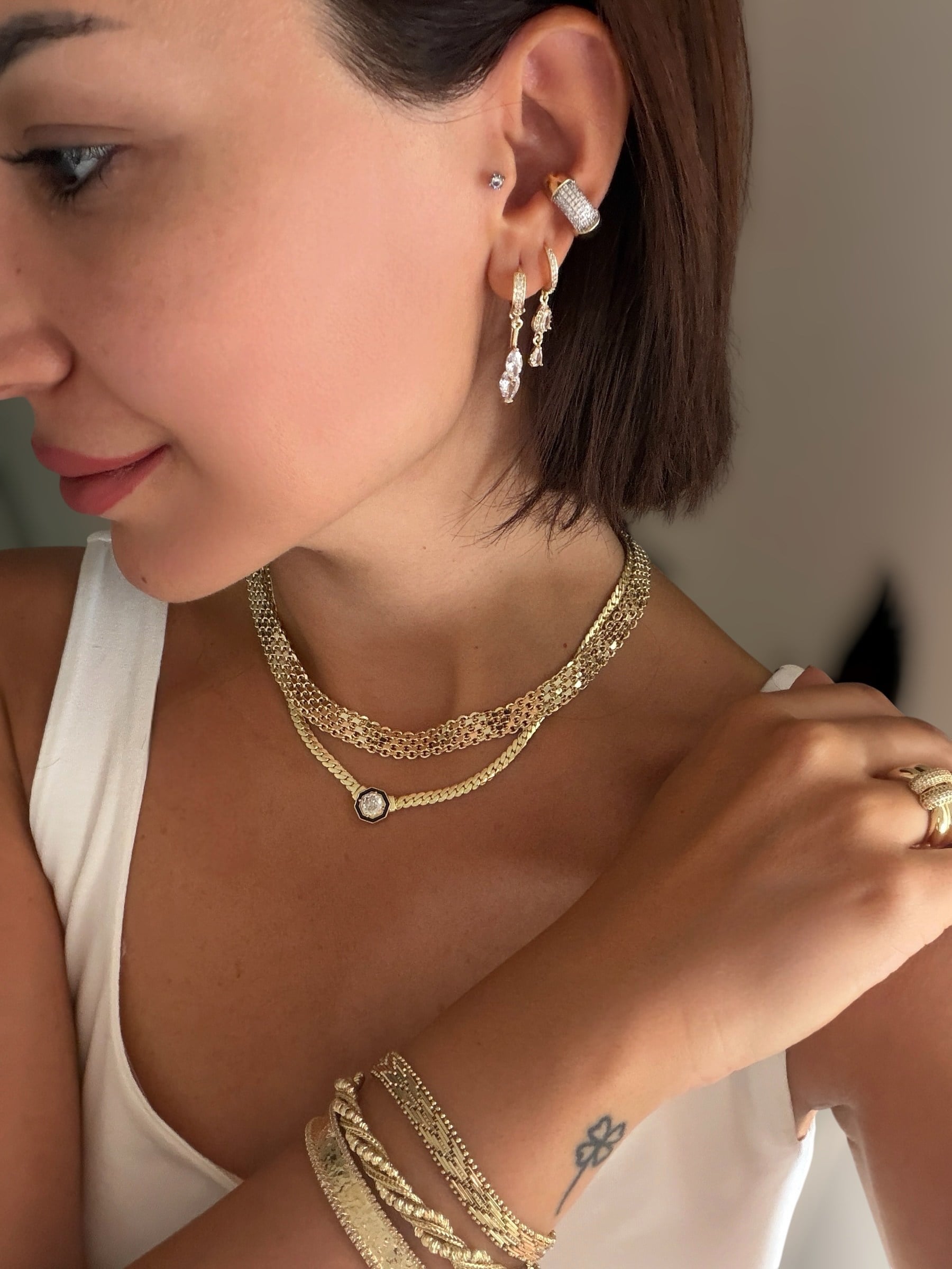 14K gold renk altın kaplama, gümüş renklerle de kombinlenebilecek ayarlanır şık earcuff