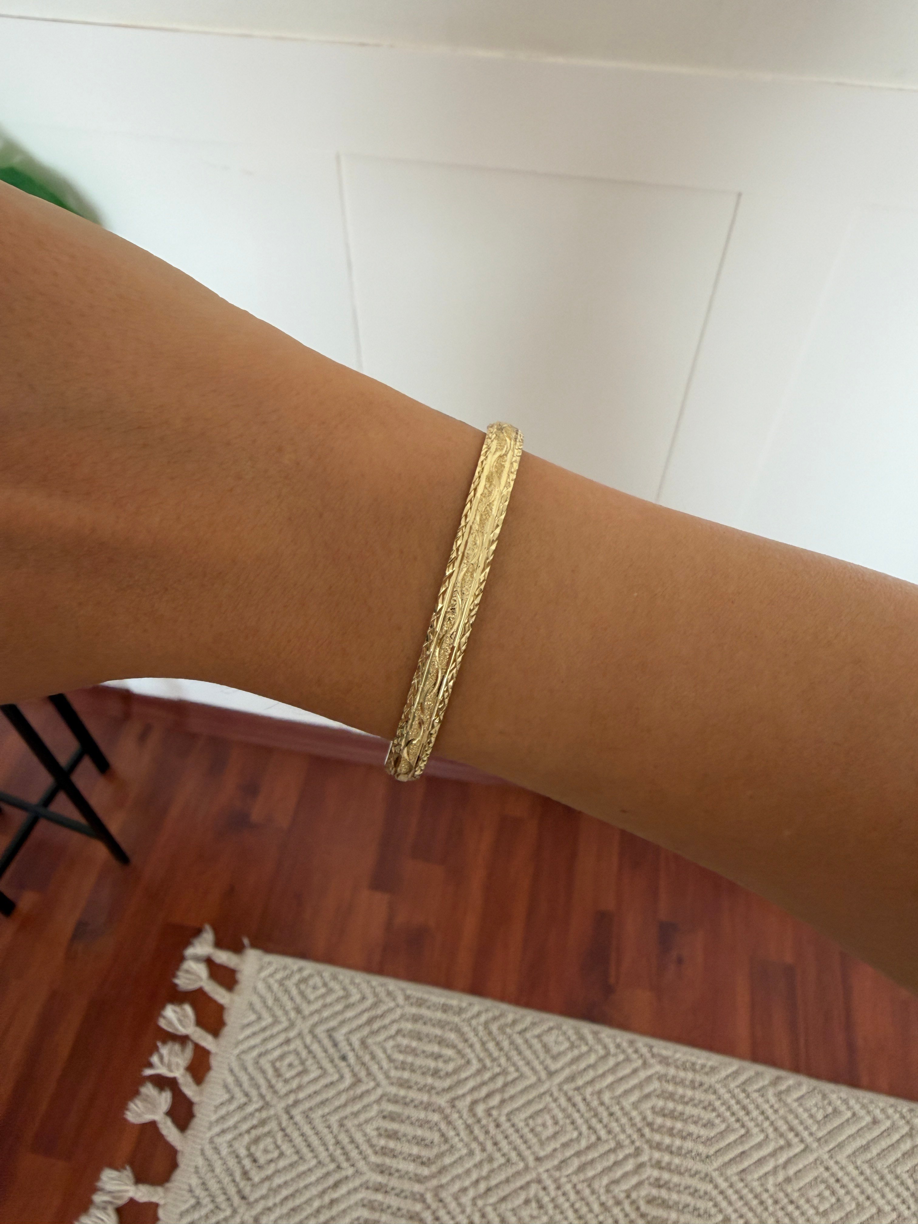 14K gold renk altın kaplama Xpng marka nostalji desen kelepçe bileklik