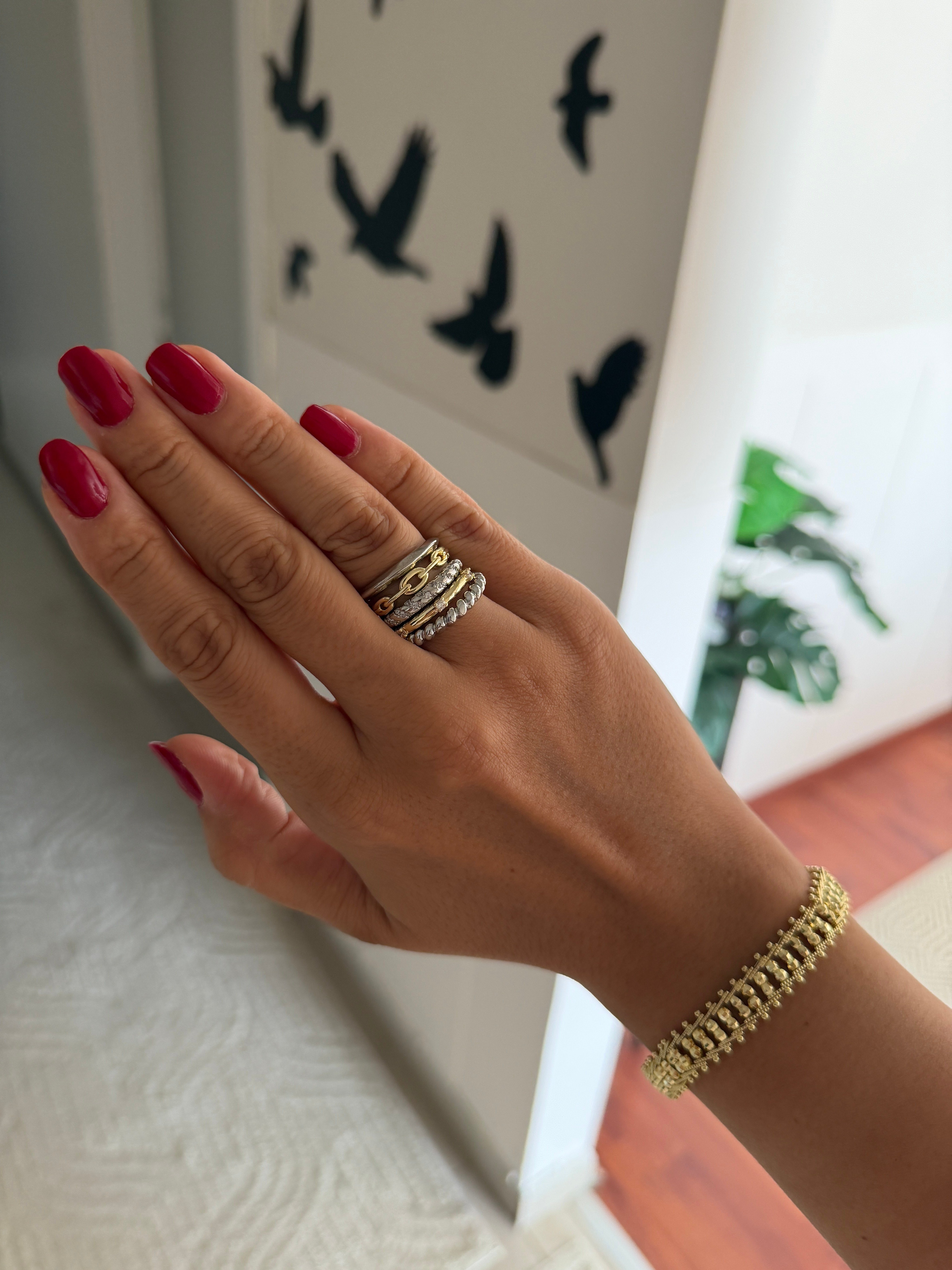 14K gold renk ve silver renk standart 8 numara,çoklu harika bir yüzük