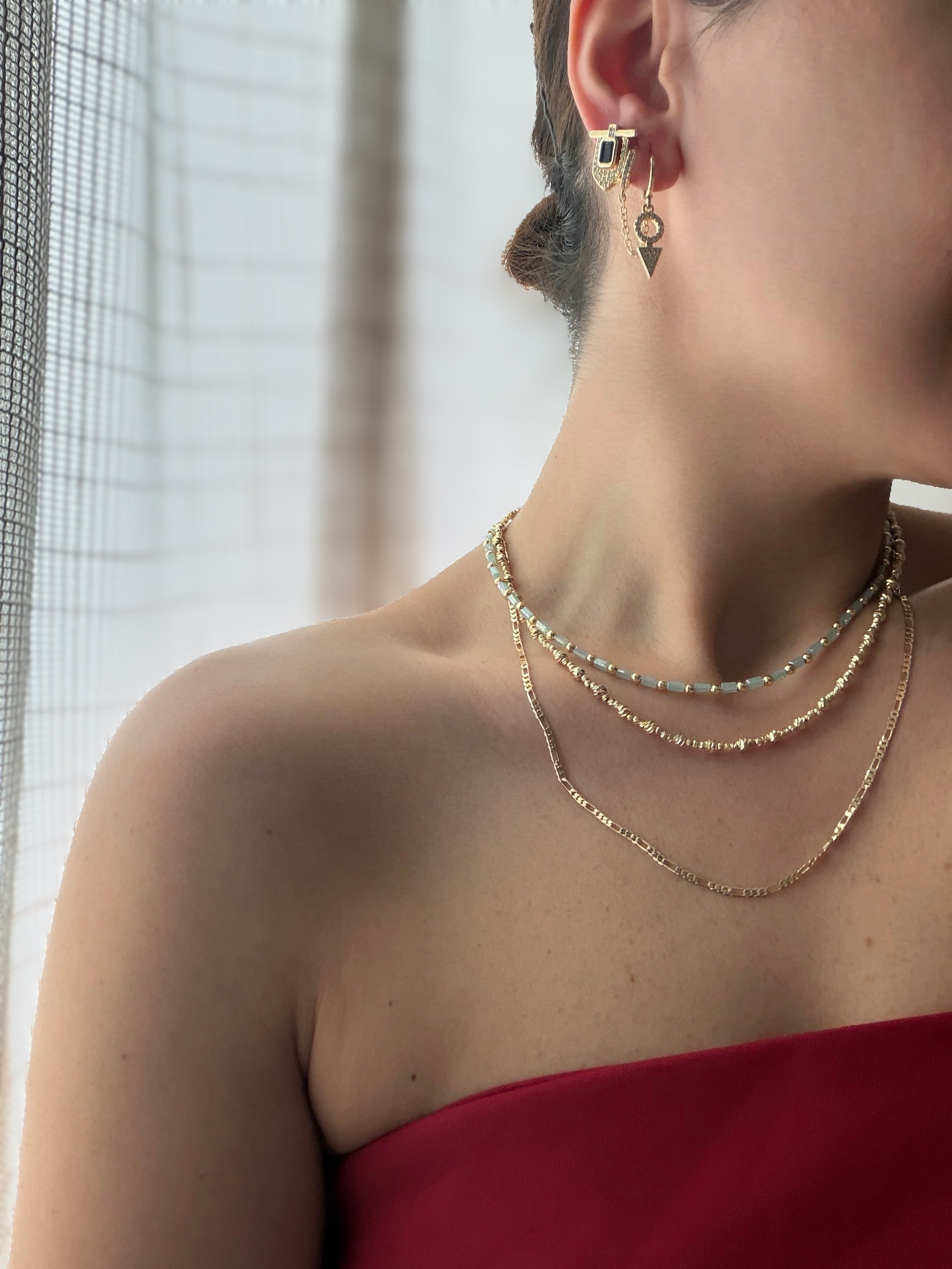14K gold renk,3'lü ayrı ayrı kullanıma uygun dorikaidoğaltaş ve klasik detaylı kombin