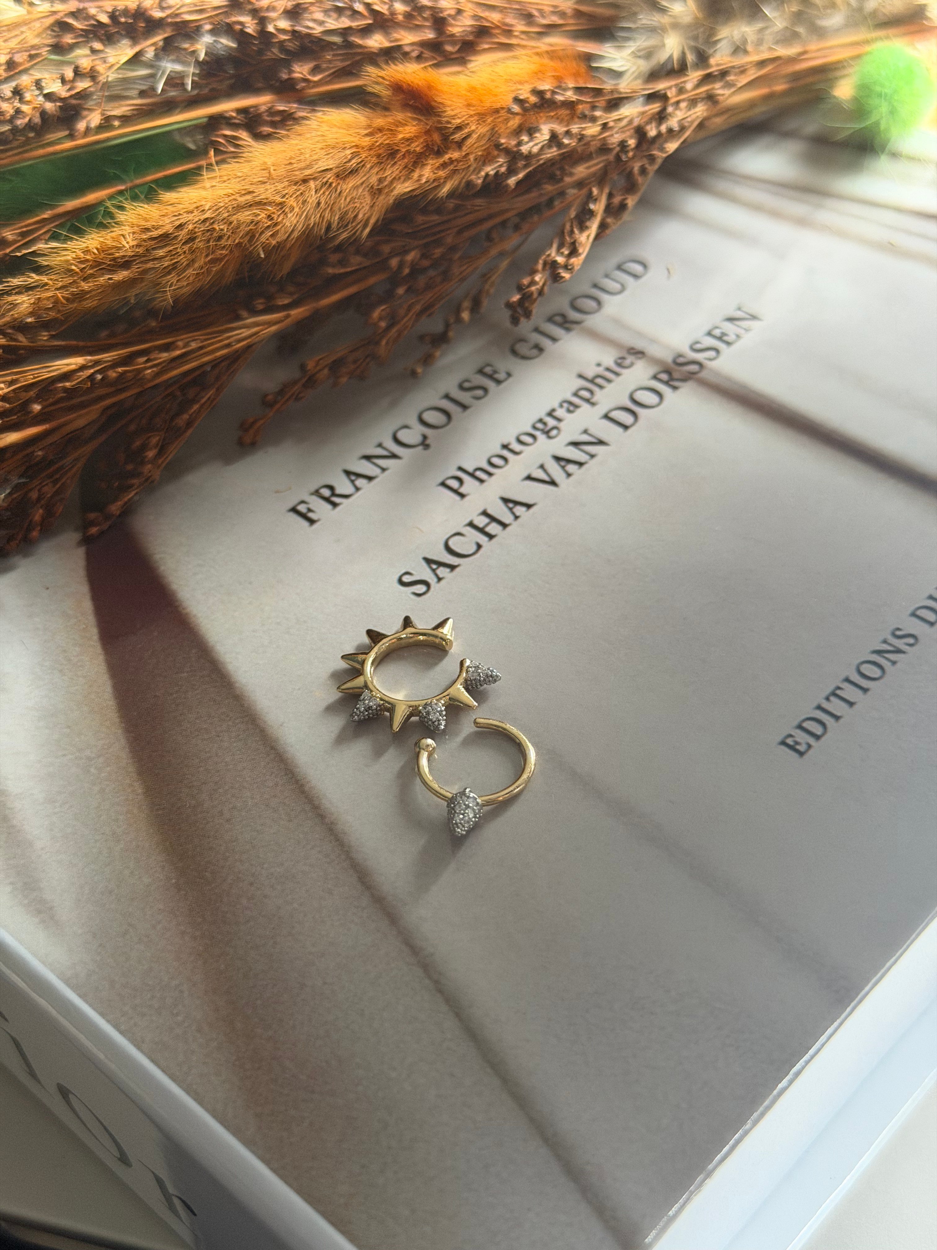 14K gold renk,altın kaplama.2'li tasarım earcuff