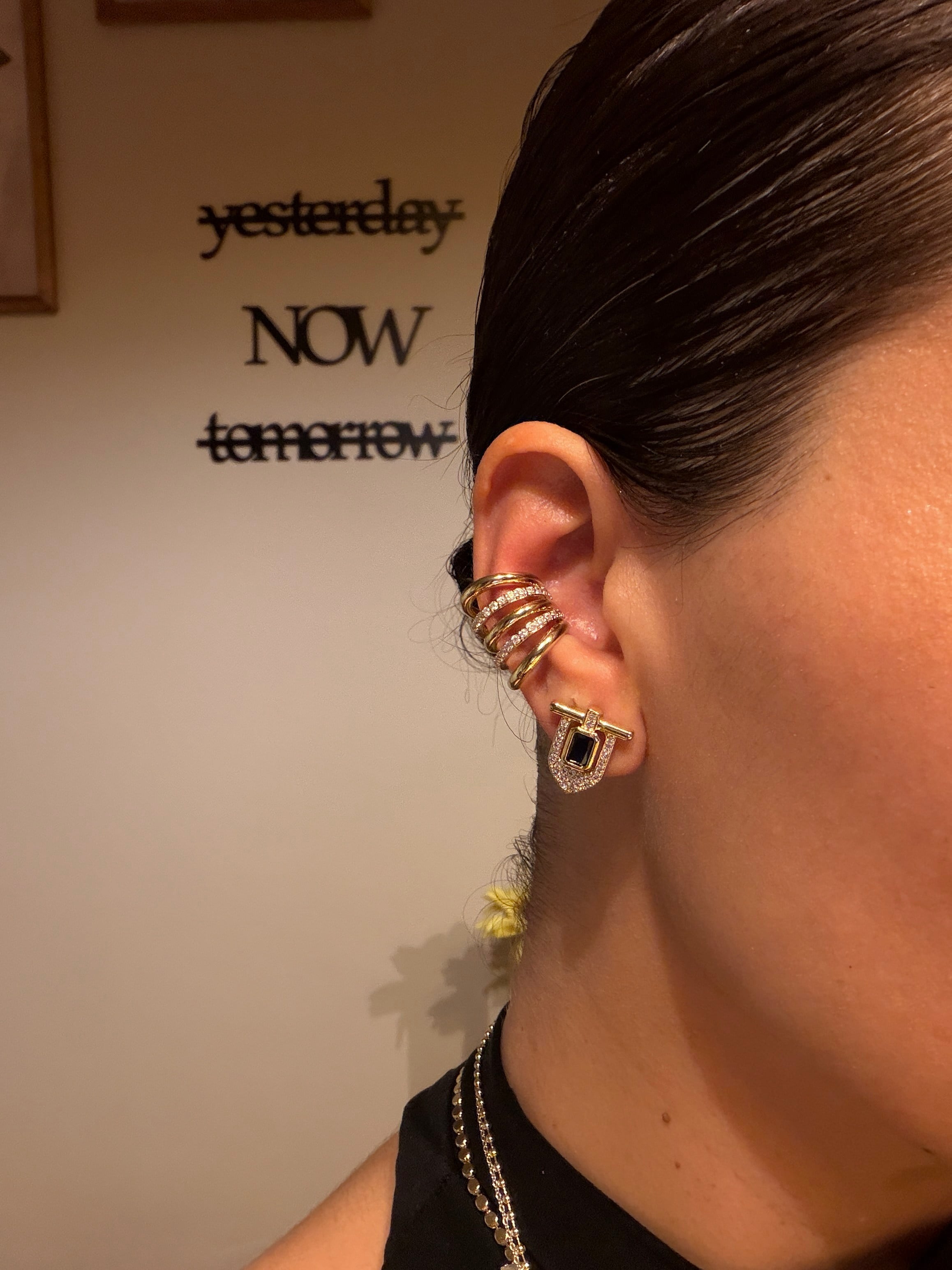 14K gold renk,çoklu görünüme sahip zirkon taşlı şık kıkırdak küpesi earcuff