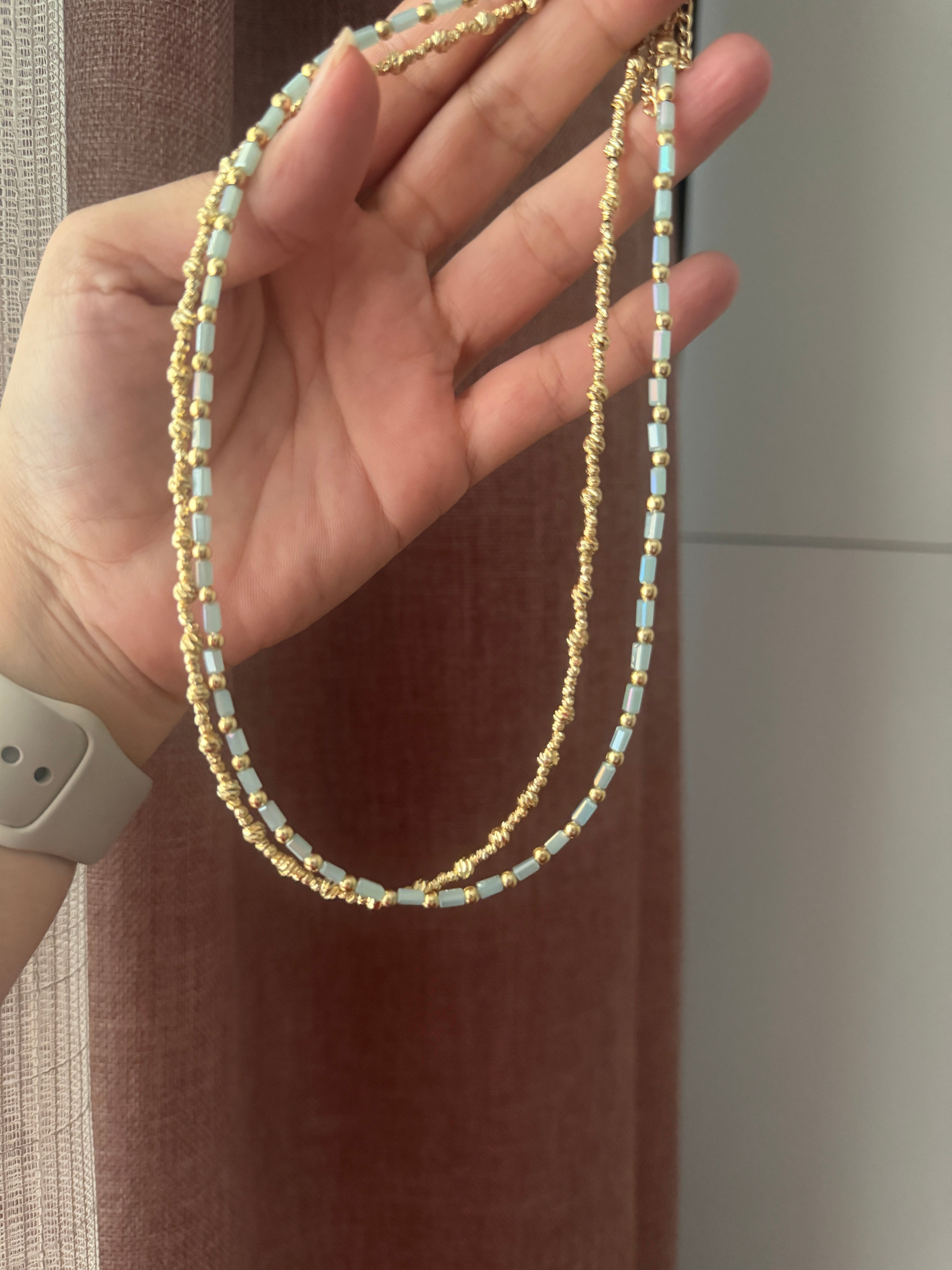 14K gold renk,dorika detaylı ve mavi doğal taşlı 2'li kolye kombini