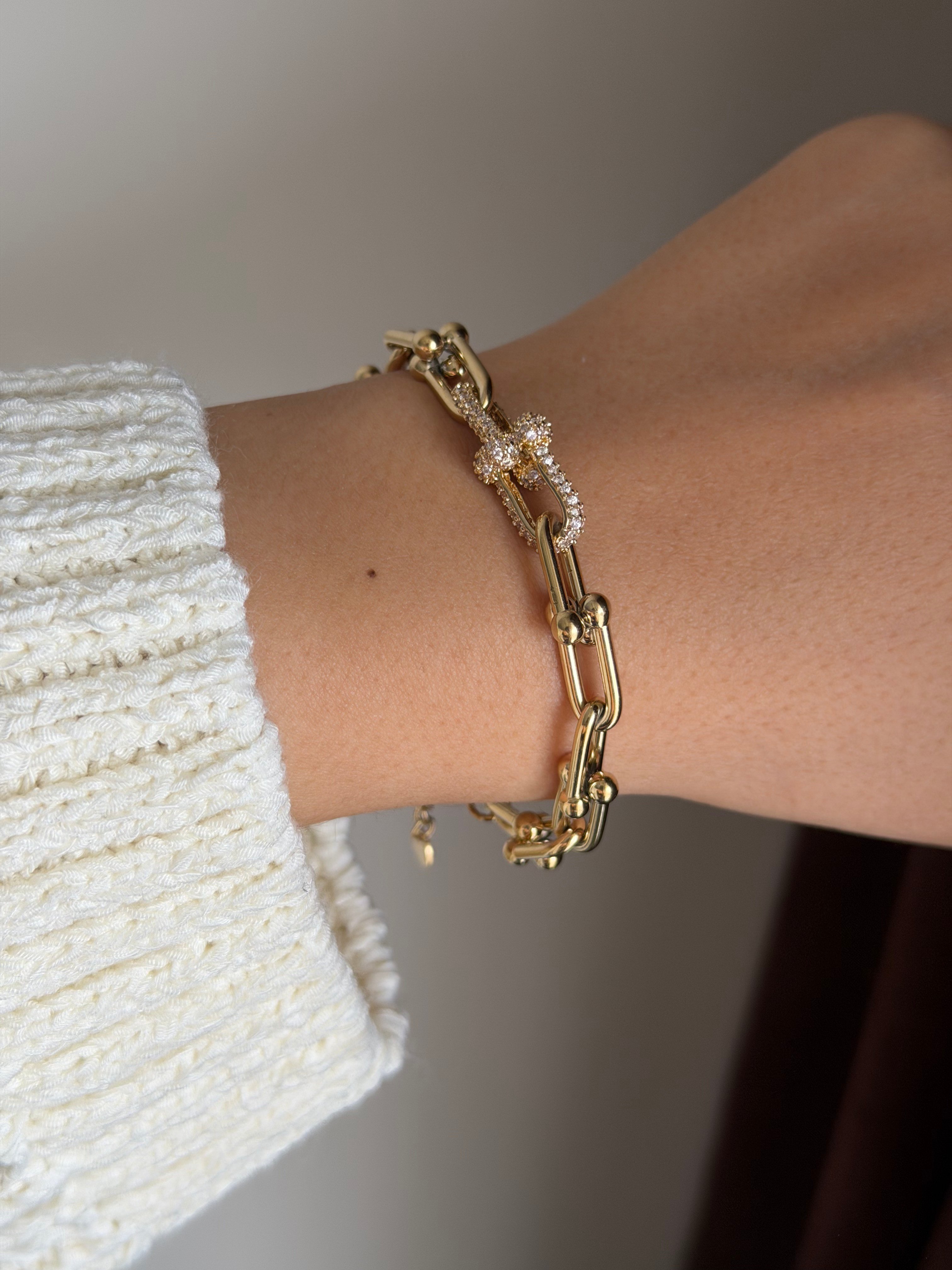14K gold renk,paslanmaz çelik serisinden özel T.fny model bileklik