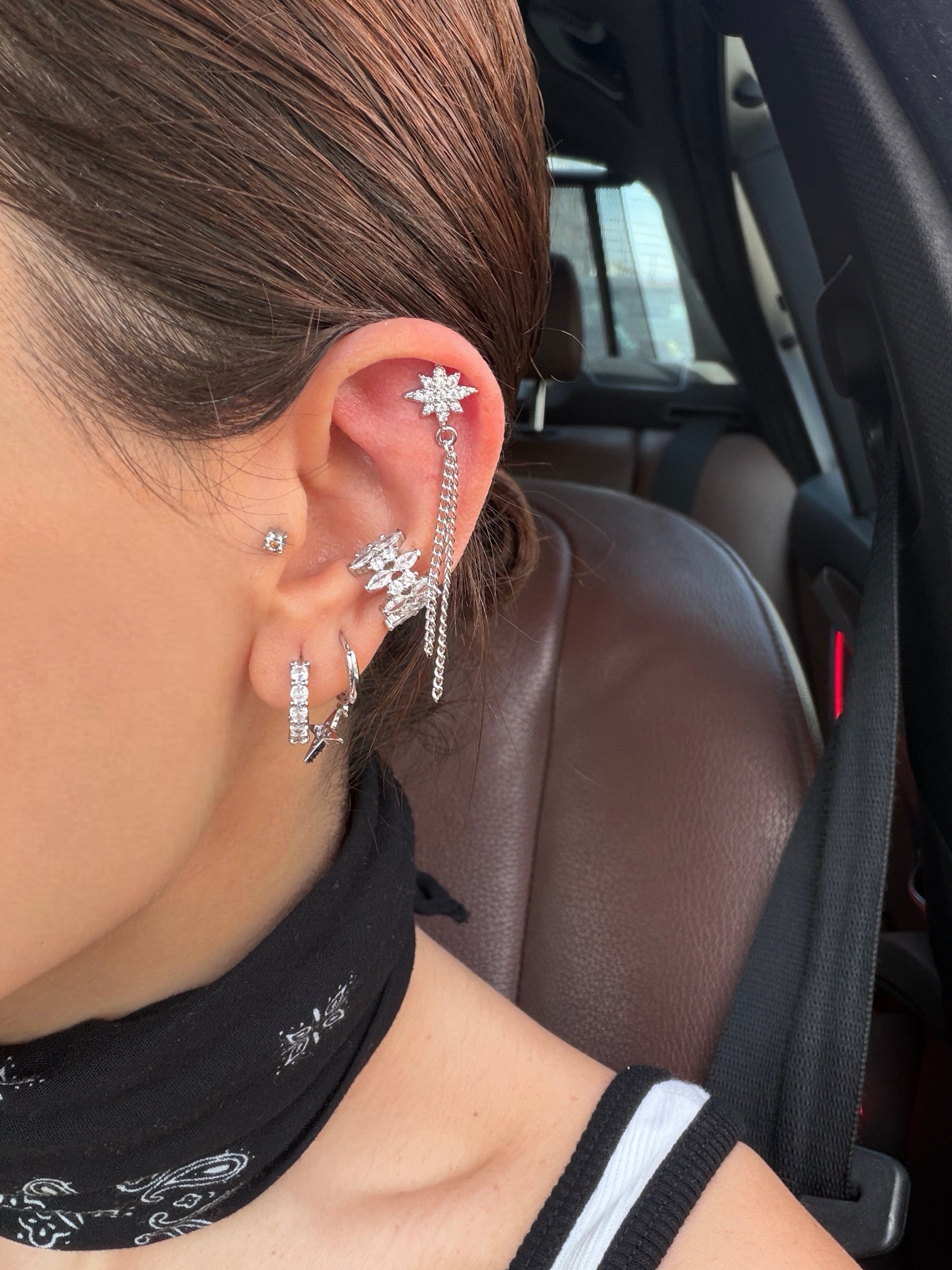Gümüş renk rodyum kaplama,6'lı küpe seti ve earcuff (kıkırdak küpesi) tasarım set