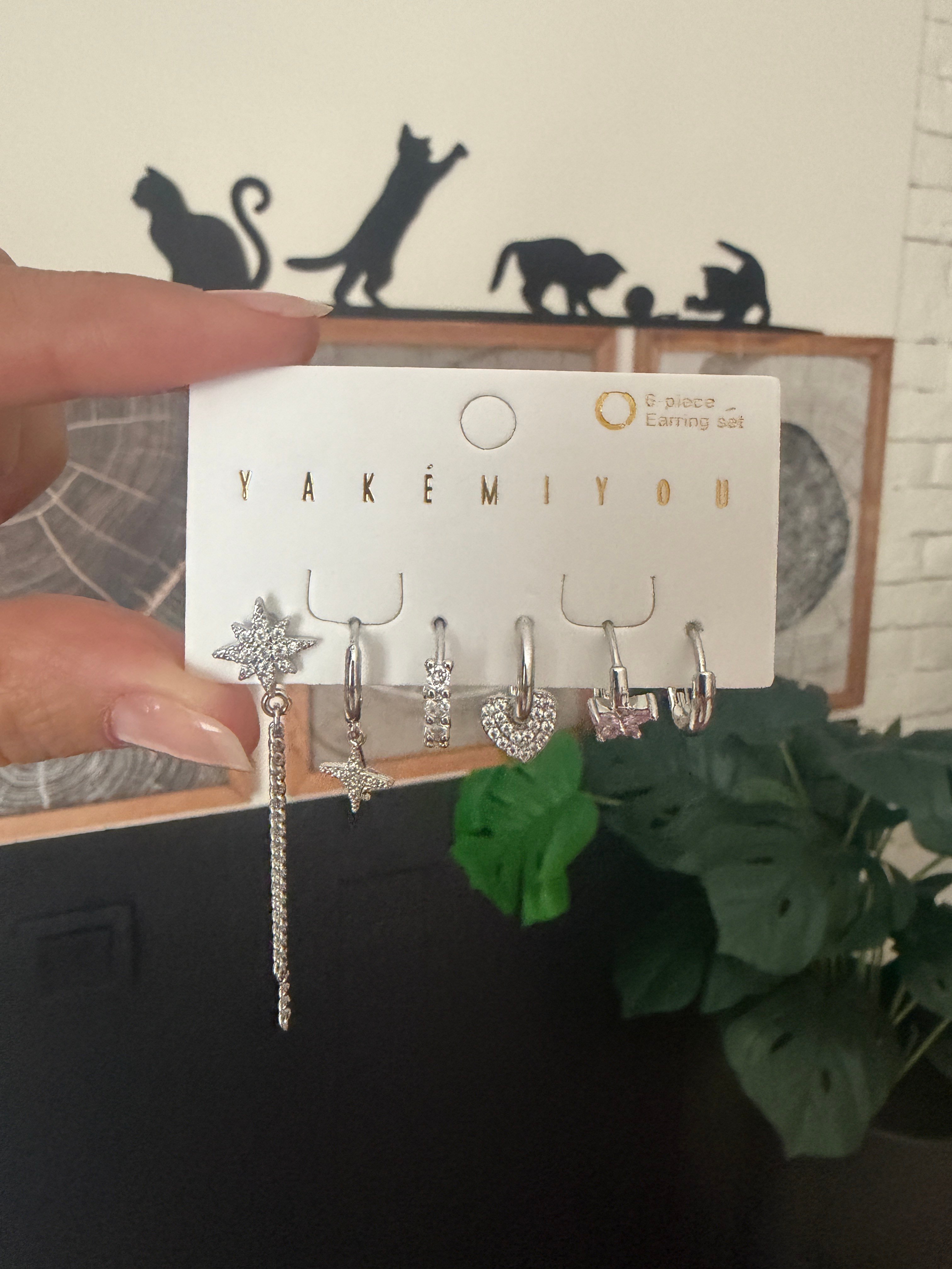 Gümüş renk rodyum kaplama,6'lı küpe seti ve earcuff (kıkırdak küpesi) tasarım set