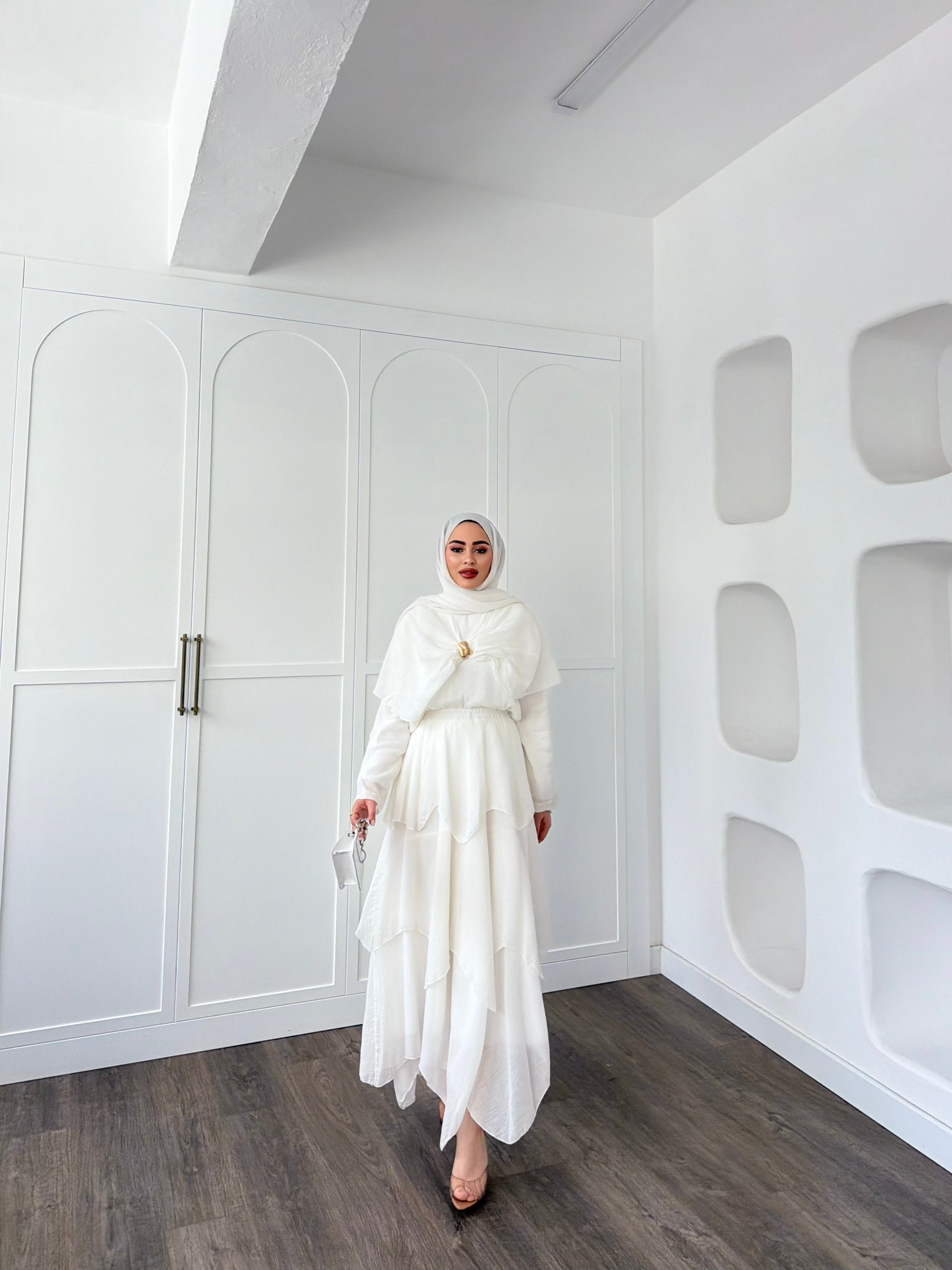  Irmak Etekli Takım - Beyaz