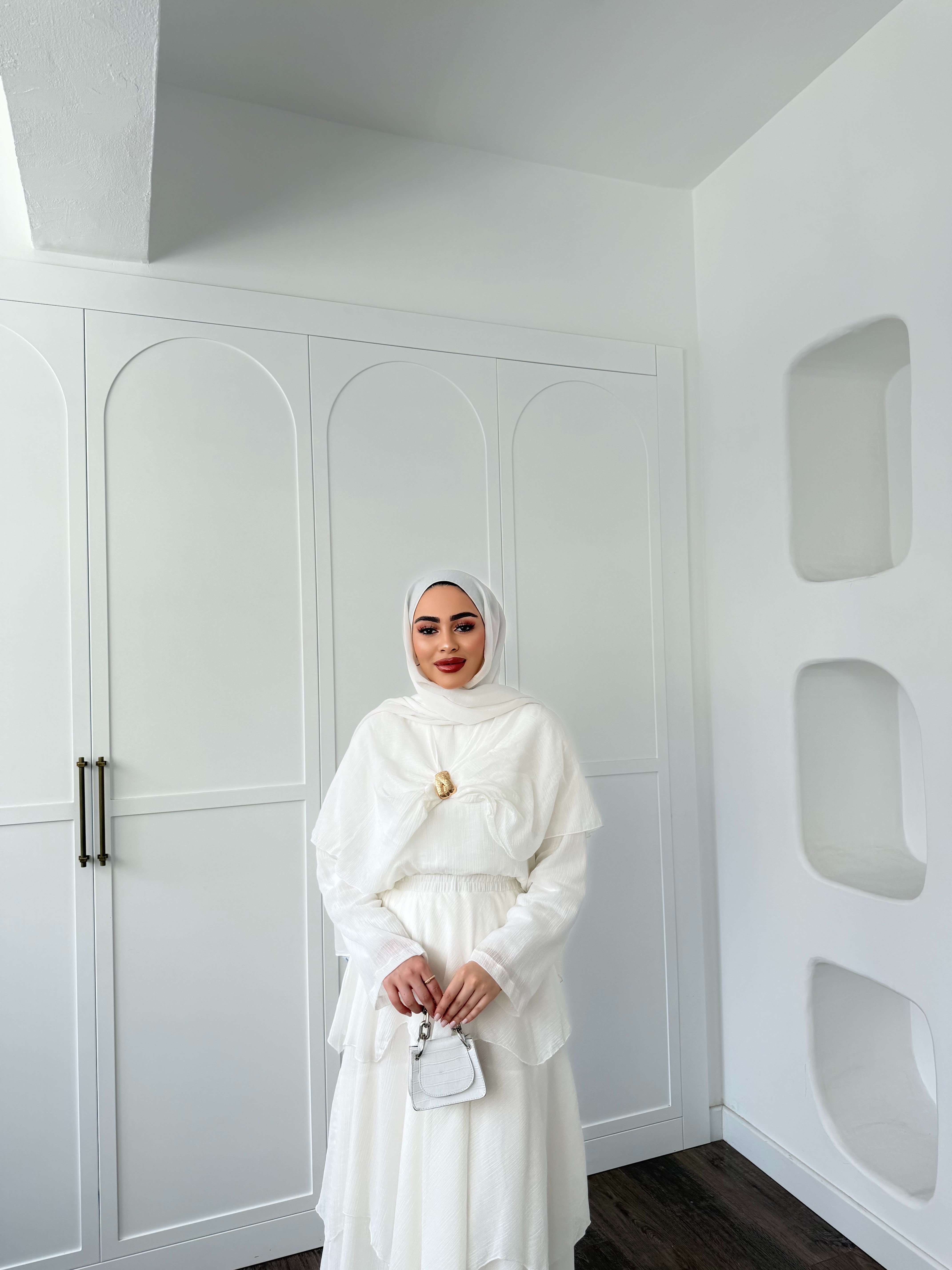  Irmak Etekli Takım - Beyaz