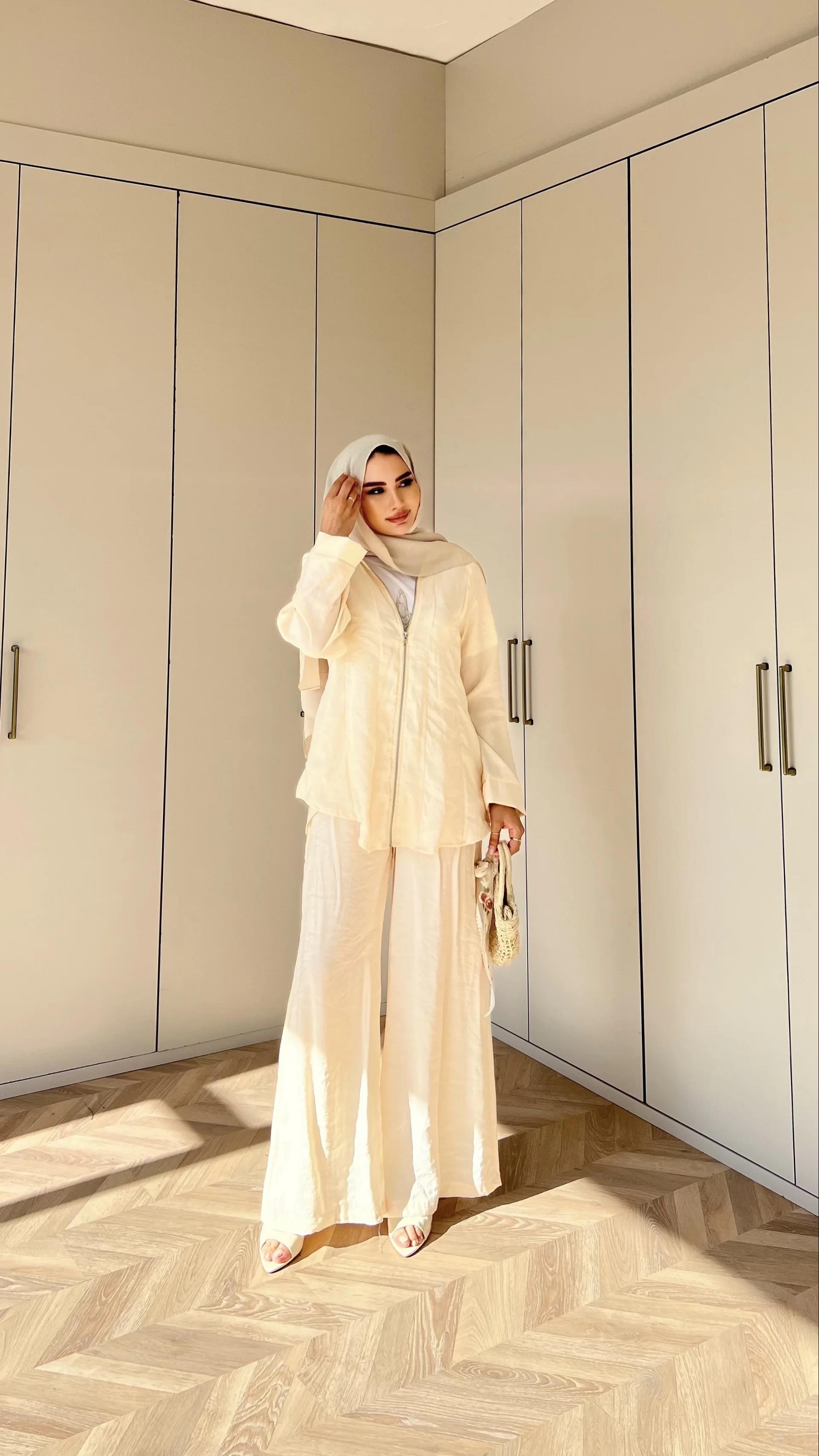 Adal Fermuarlı Takım - Krem