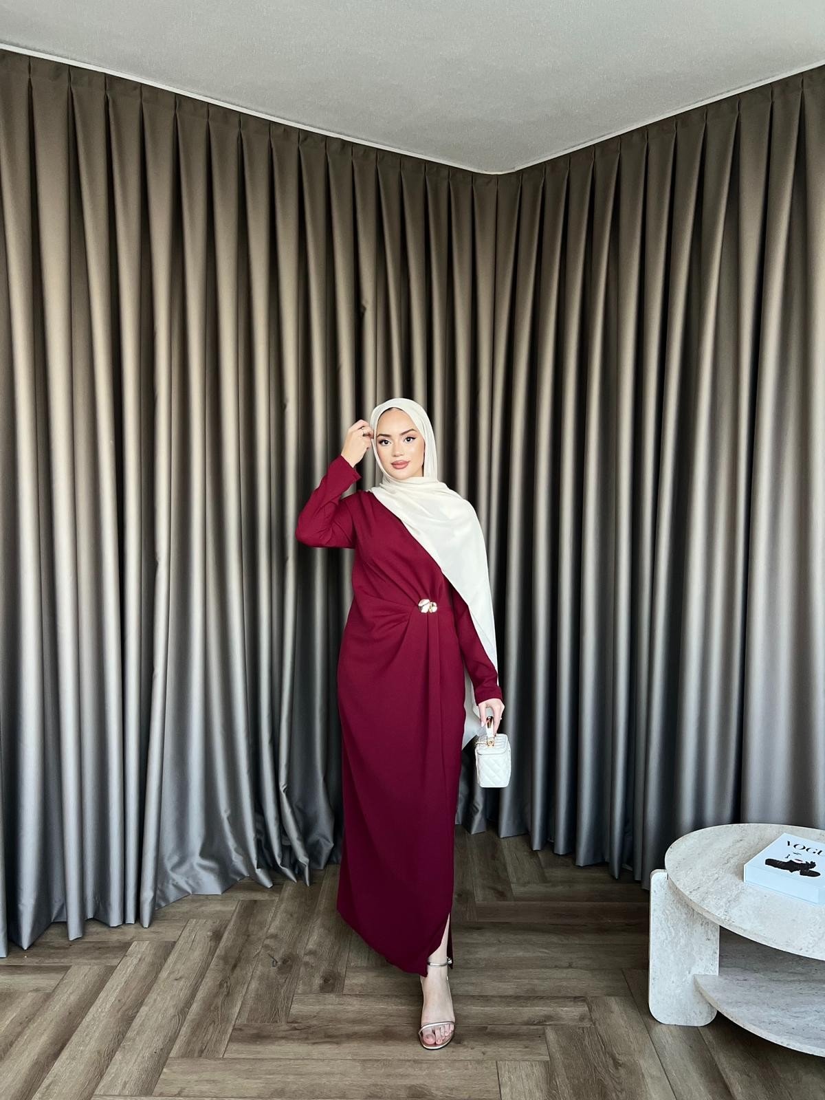 Asil Yan Detay Elbise - Bordo