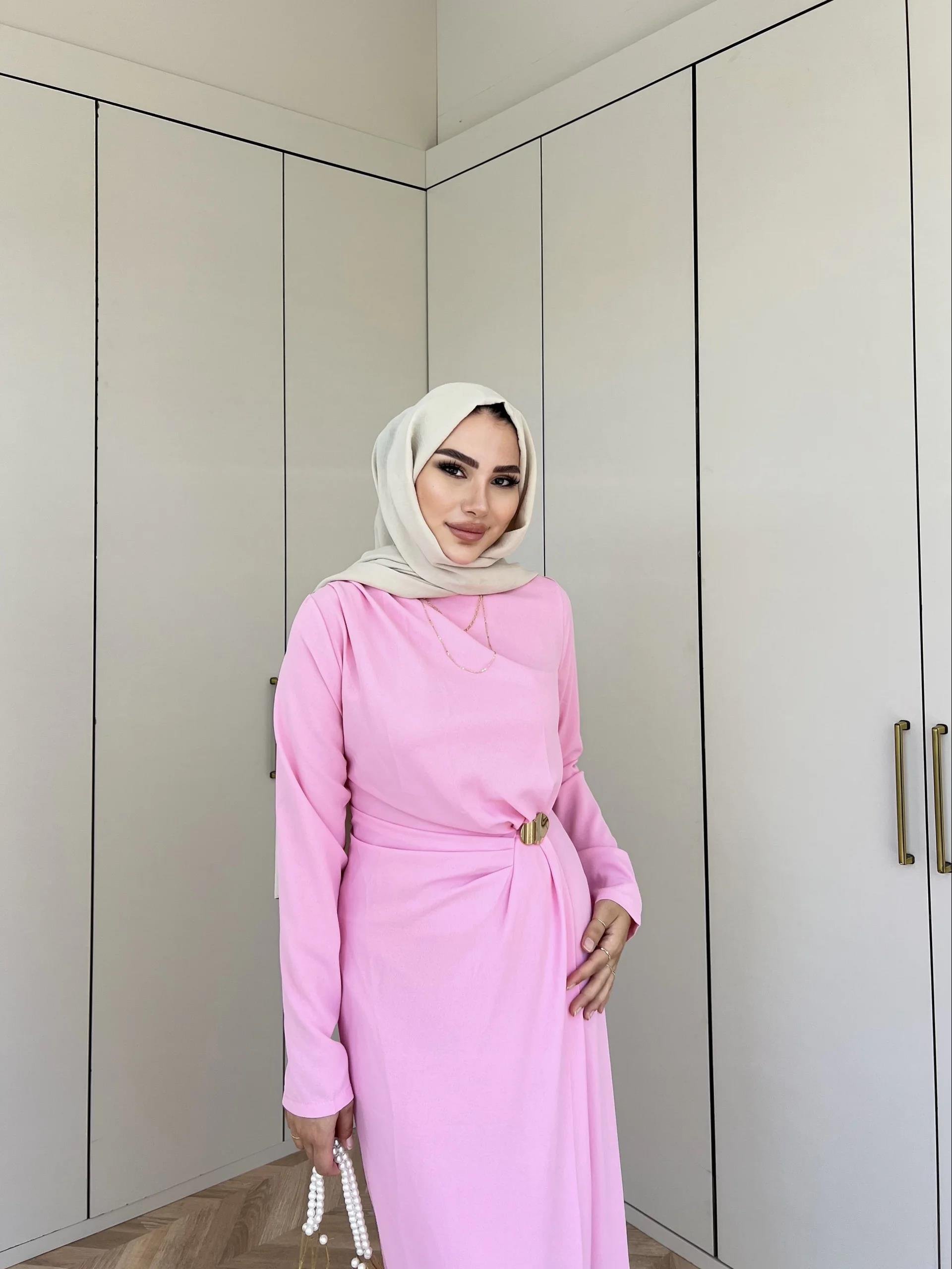 Asil Yan Detaylı Elbise - Pembe