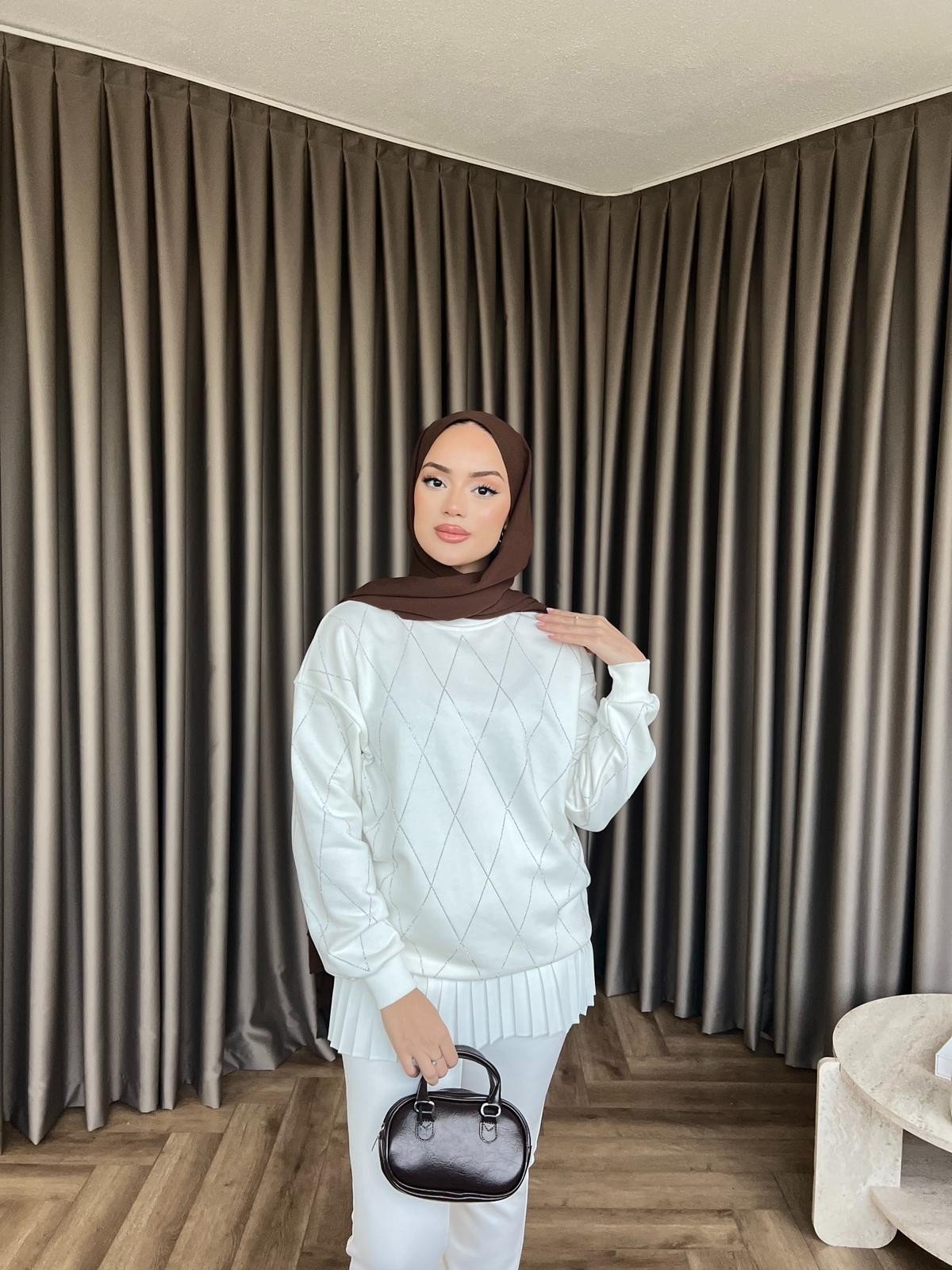 Baklava Desenli Taşlı Sweat - Beyaz