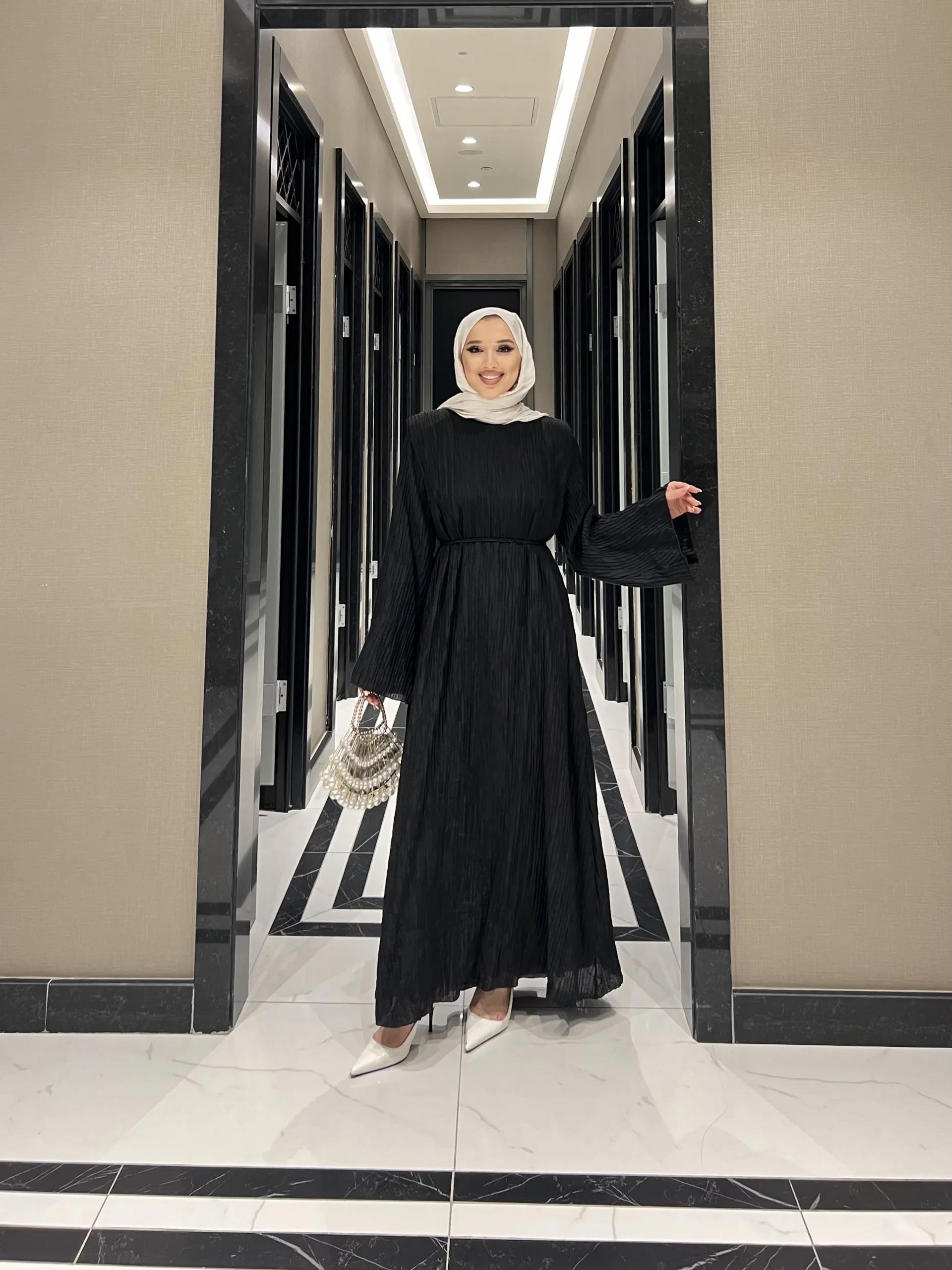 Beria Elbise - Siyah