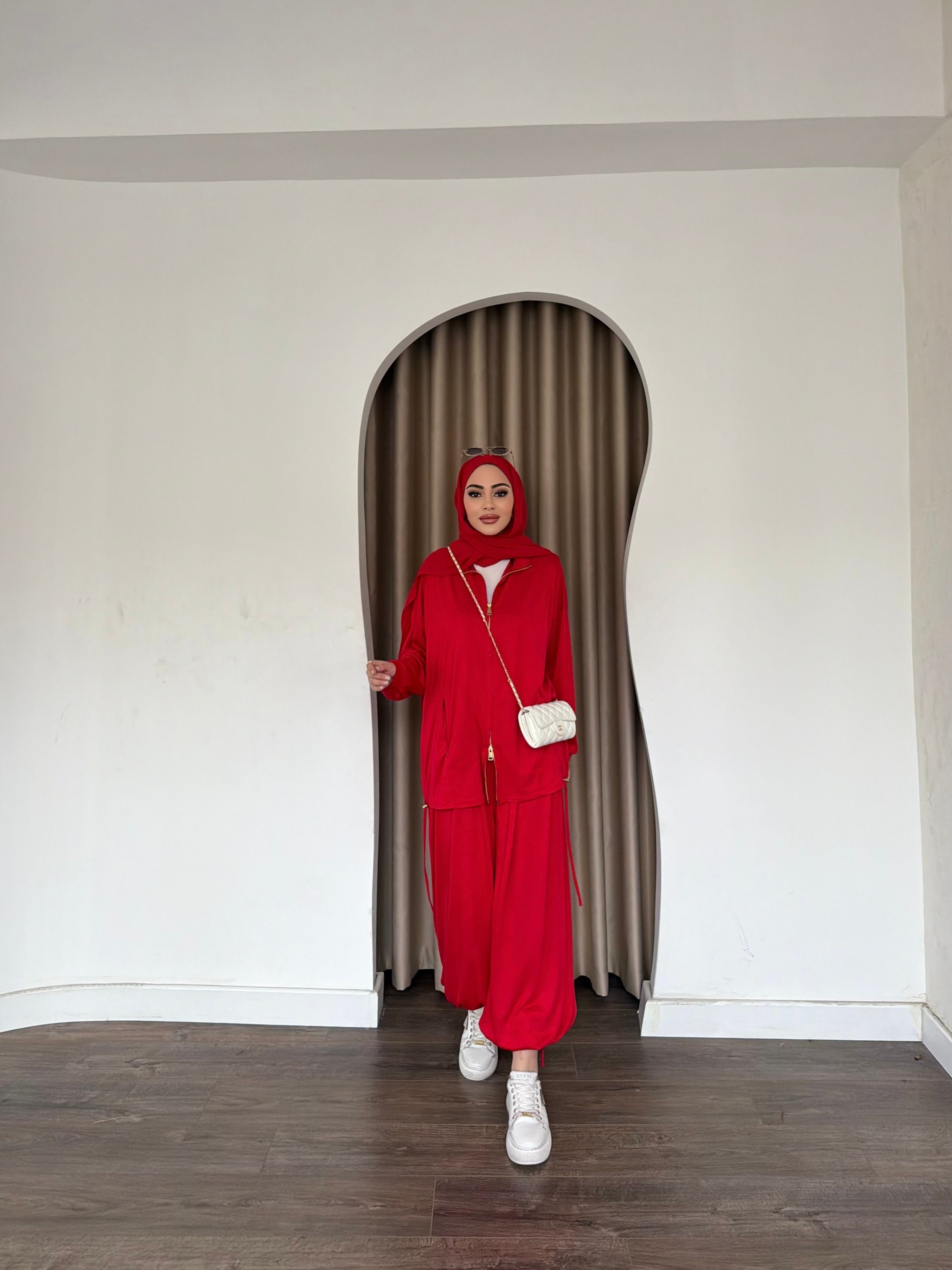 Ceylan Paça Lastik Takım - Kırmızı