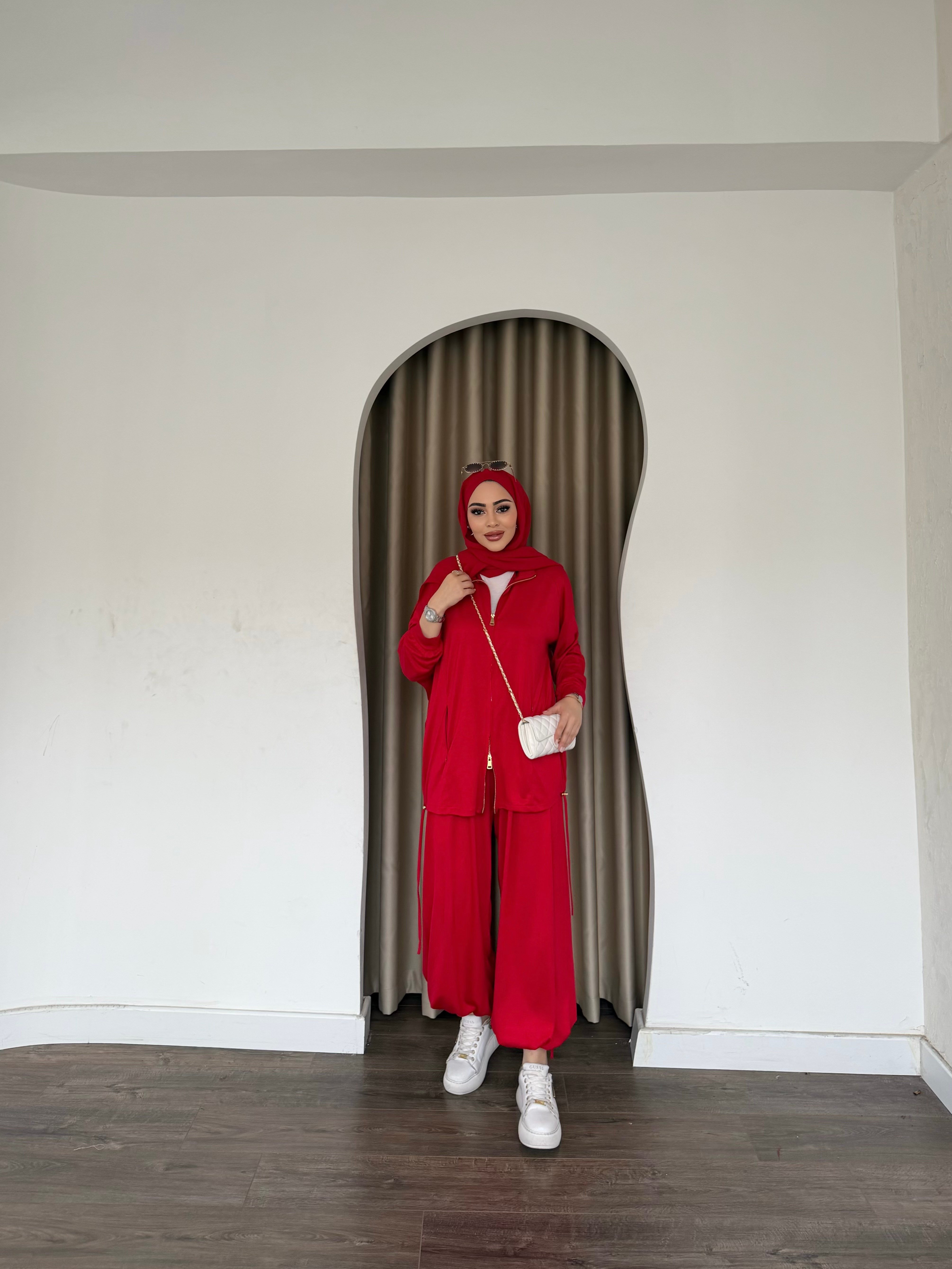 Ceylan Paça Lastik Takım - Kırmızı