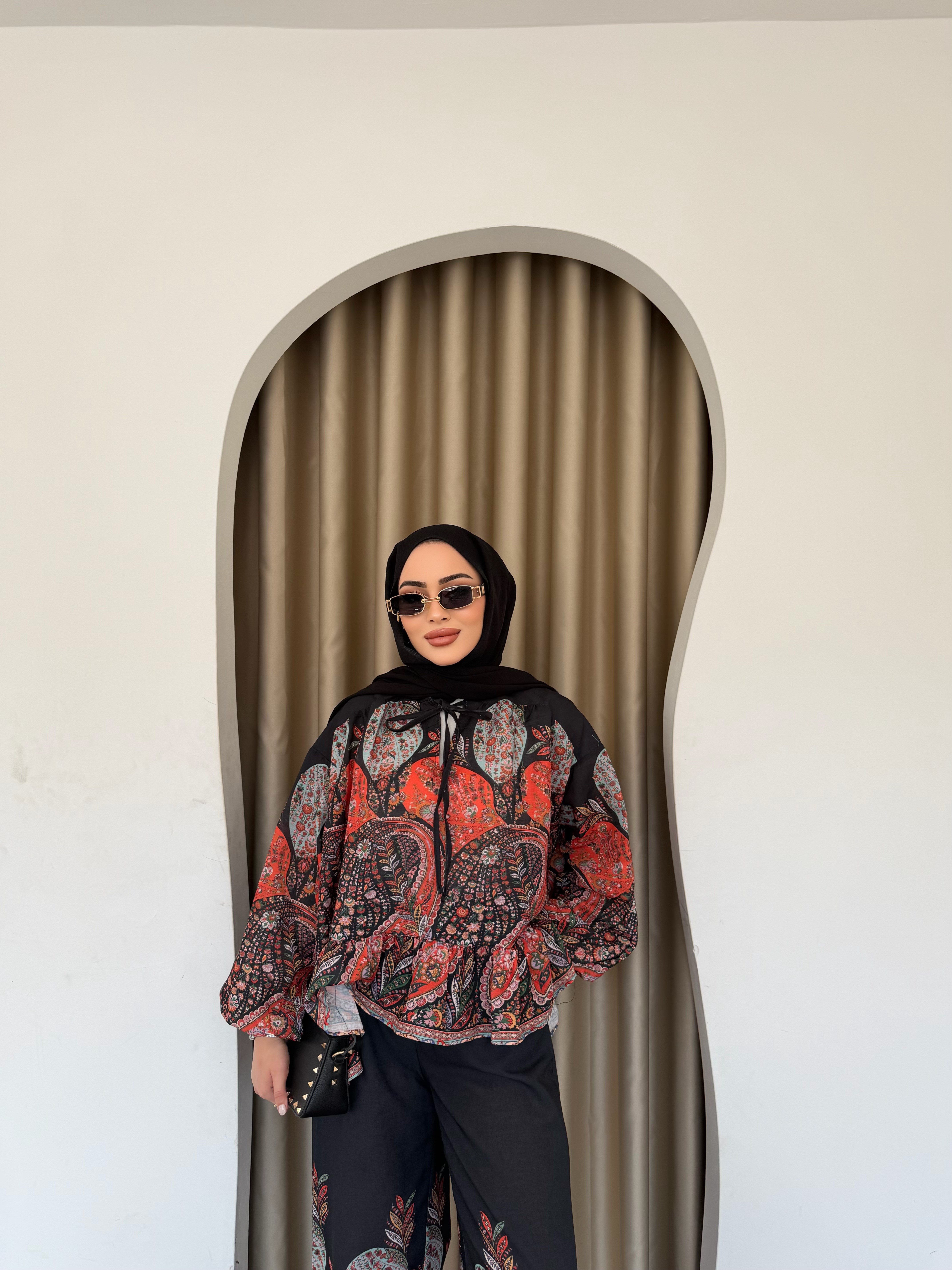 Çiçek Takım - Siyah