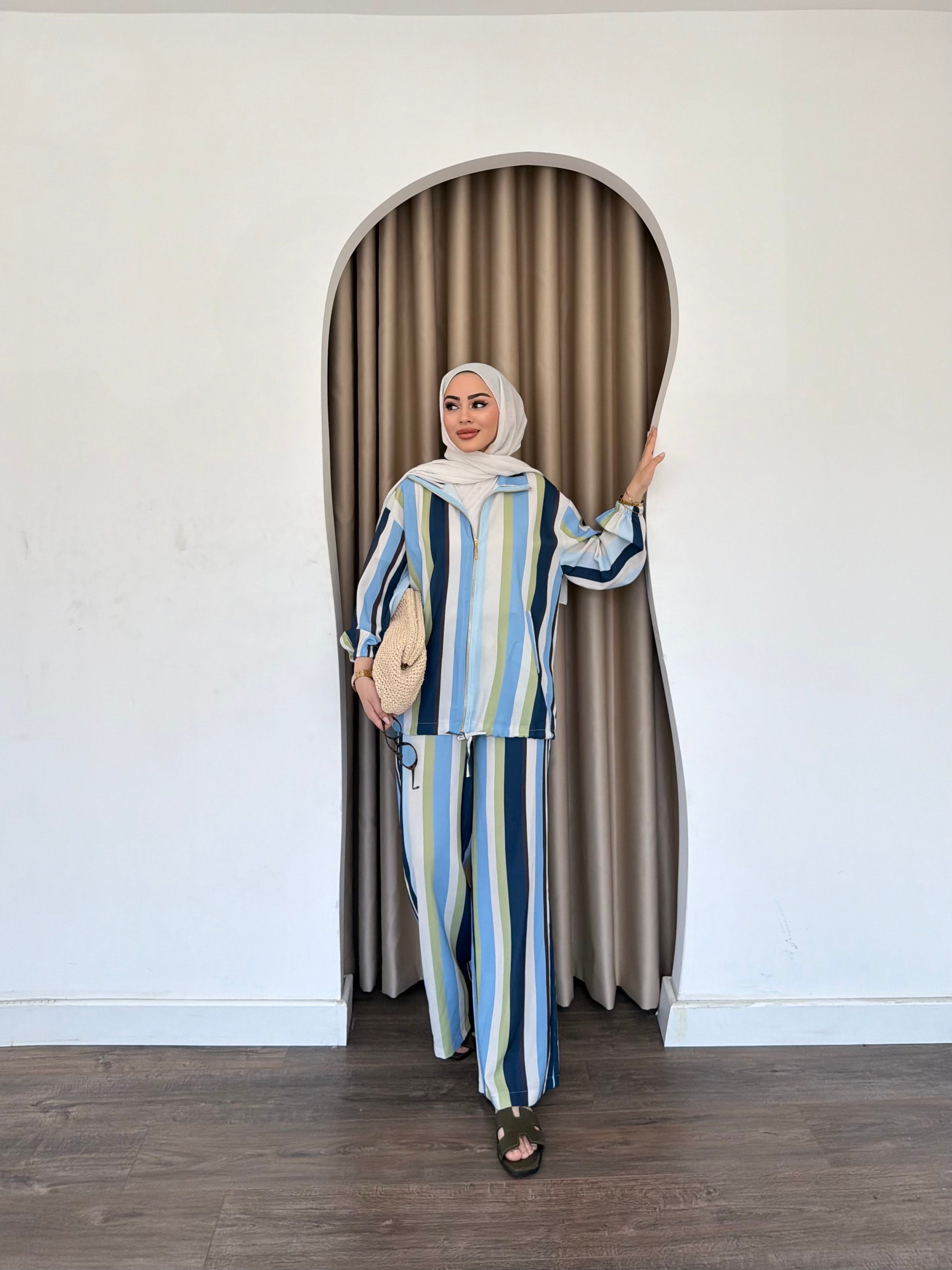 Çizgili Fermuarlı Takım - Mavi -Yeşil