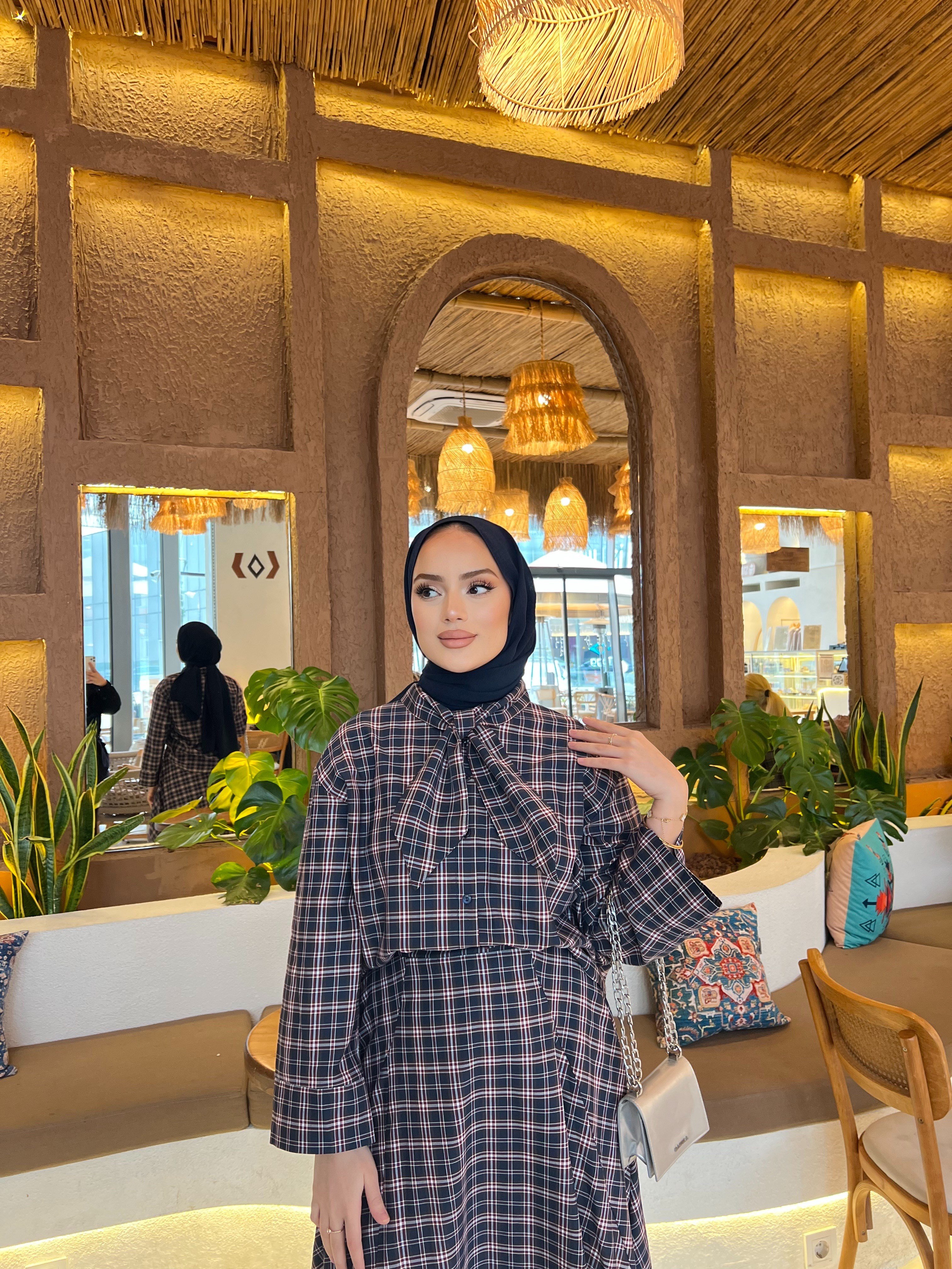 Derla Etekli Takım - Laci