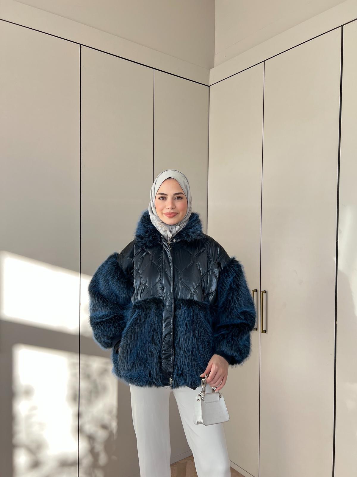 Dina Kürk Detaylı Mont Lacivert