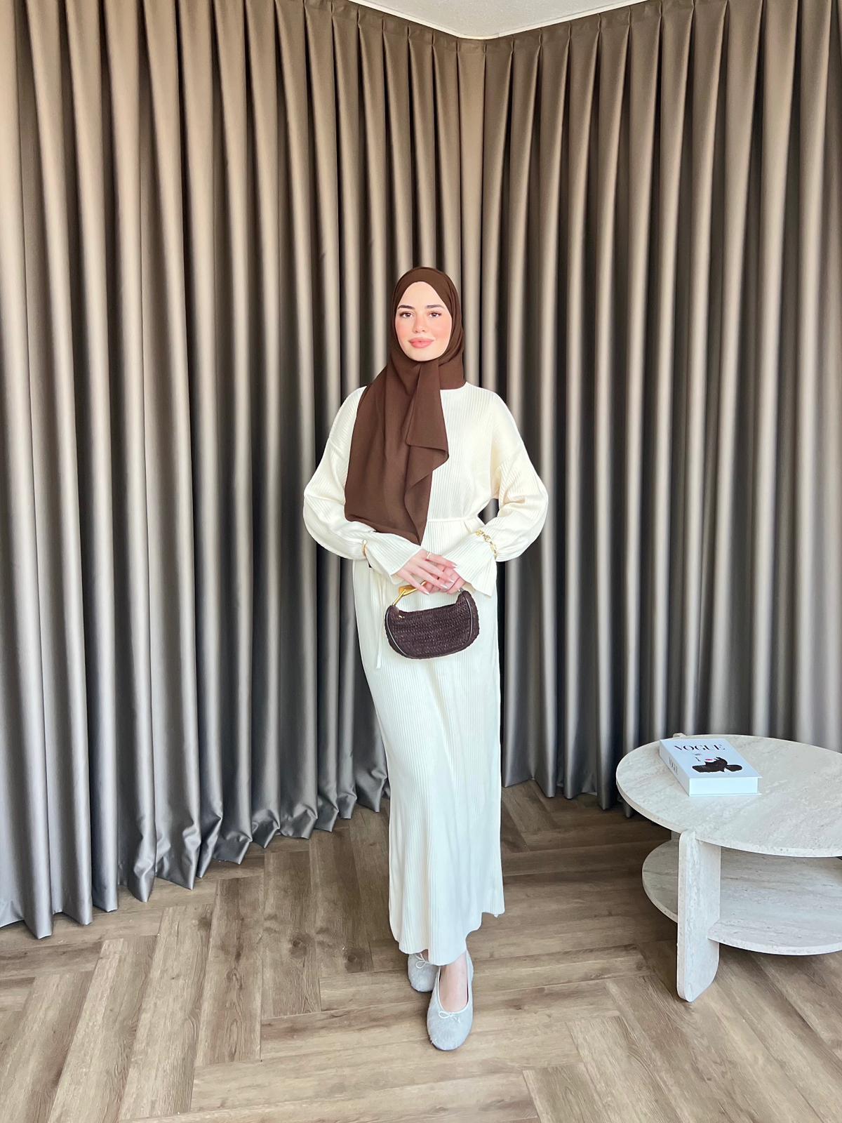 Dora Triko Elbise Ekru 