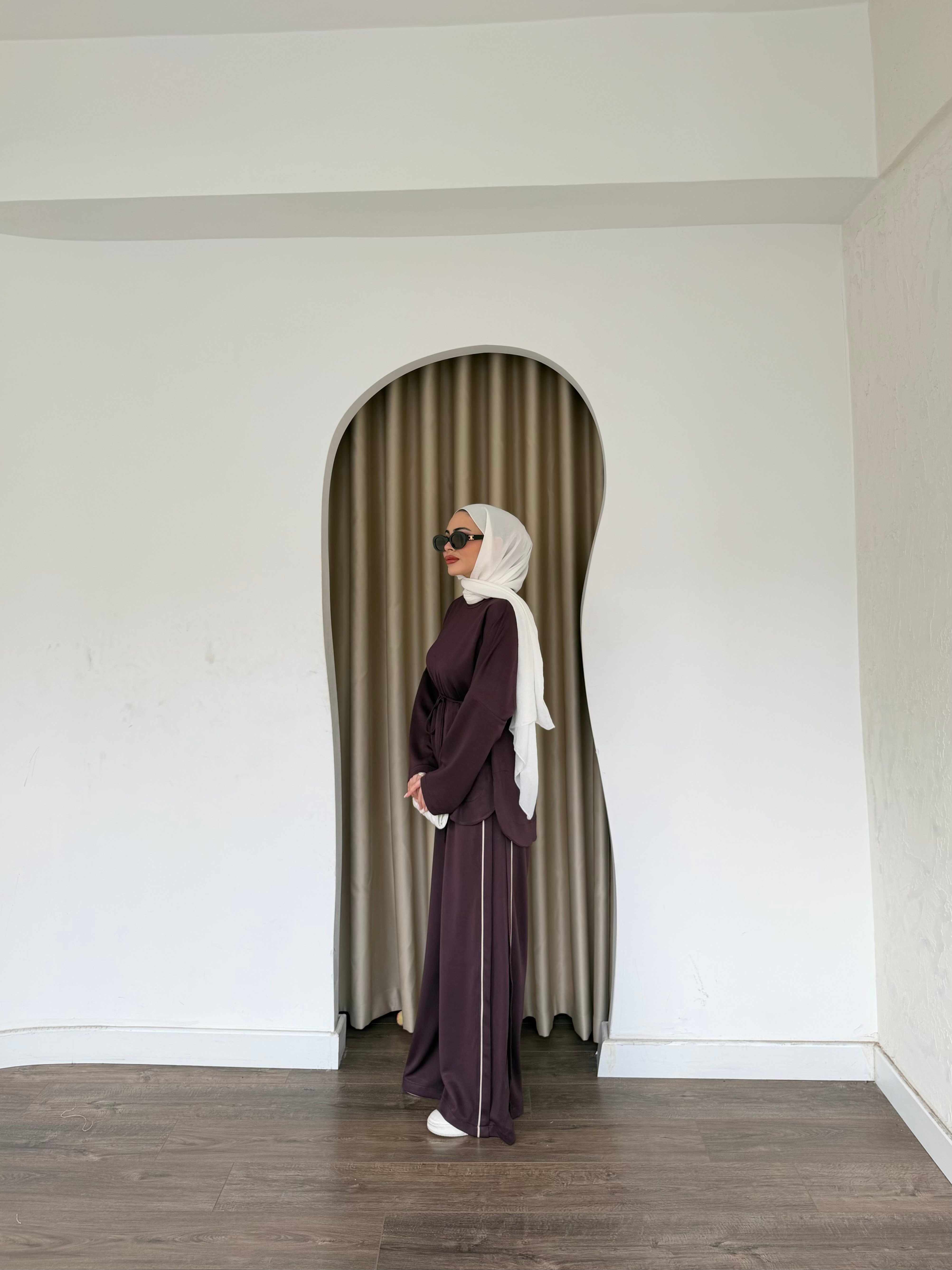 Dua Yan Detaylı Takım - Mürdüm