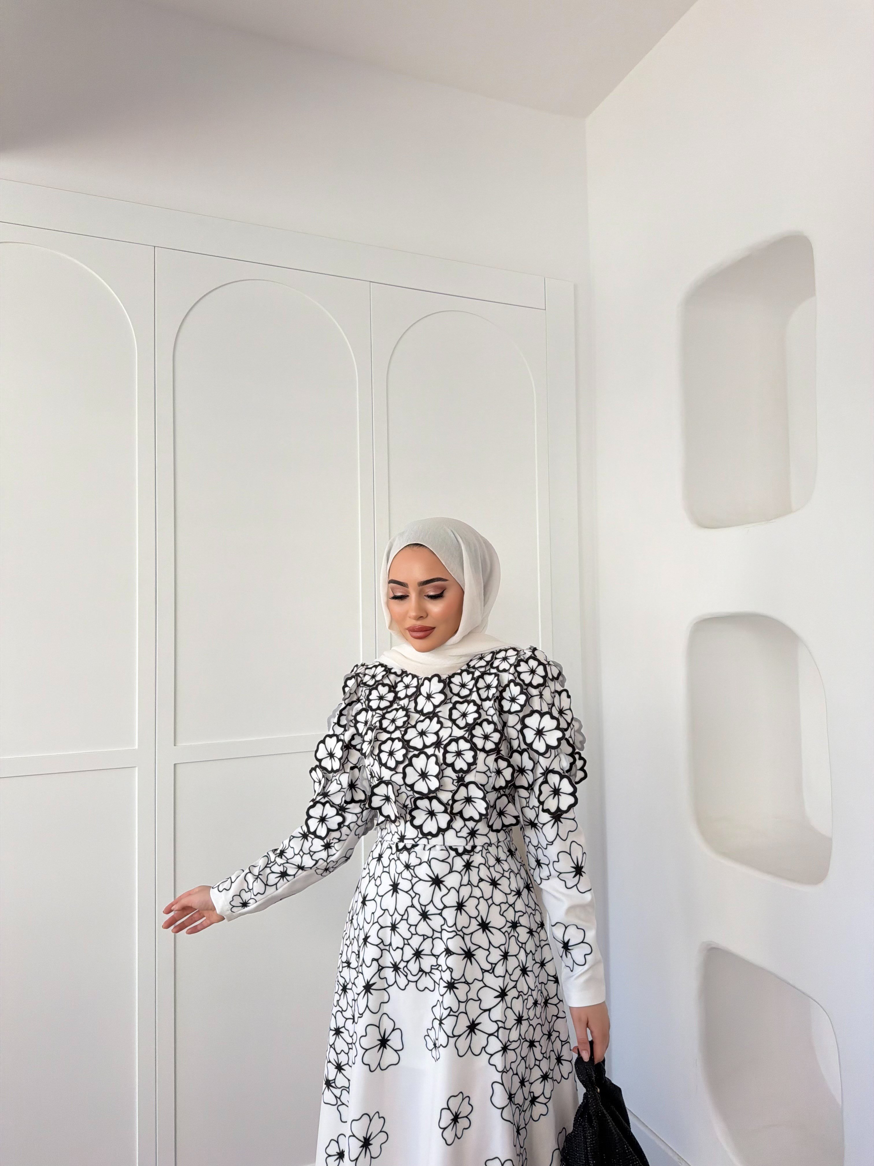 Elan Elbise - Beyaz