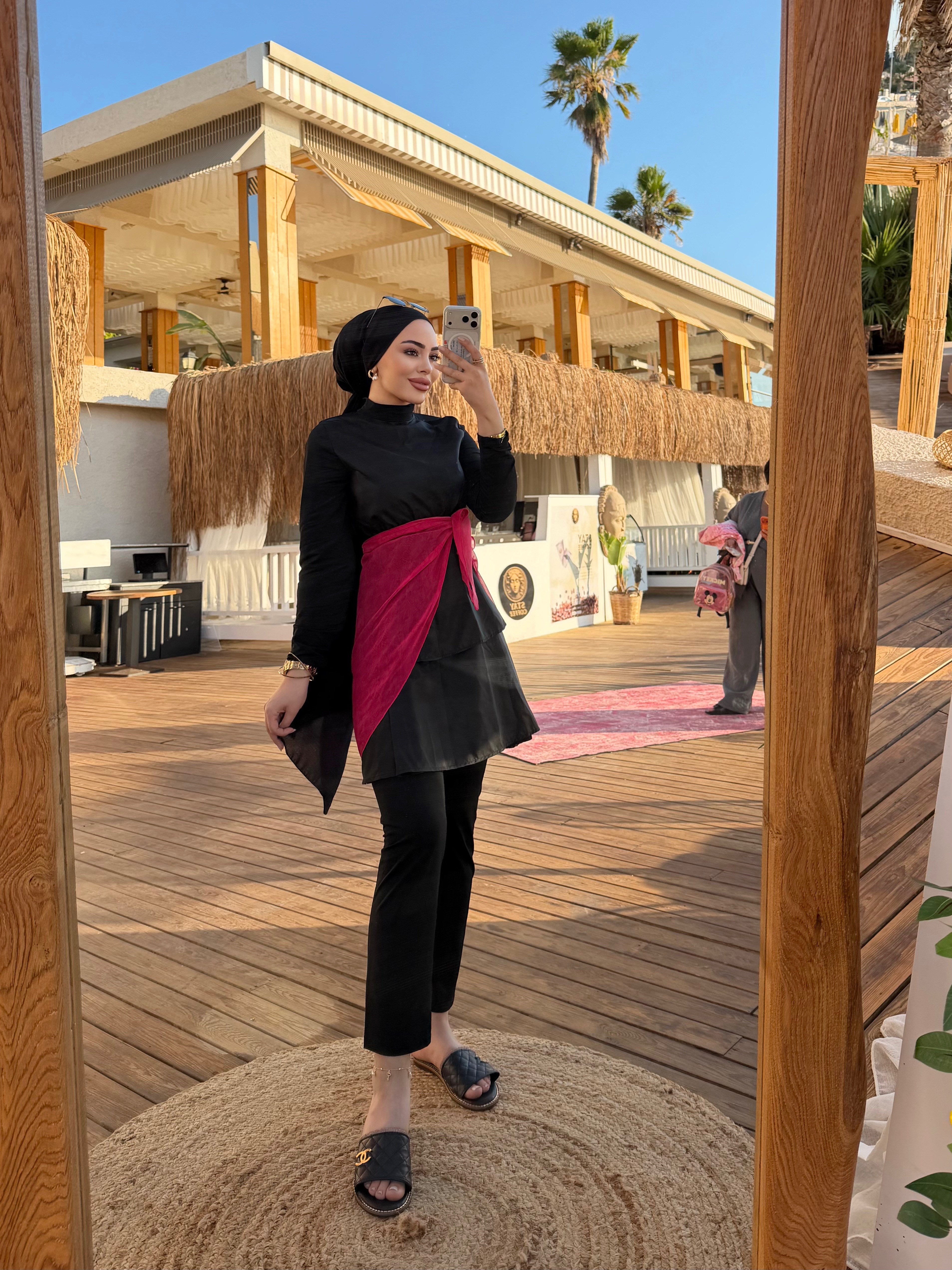 Elif Haşema-Siyah