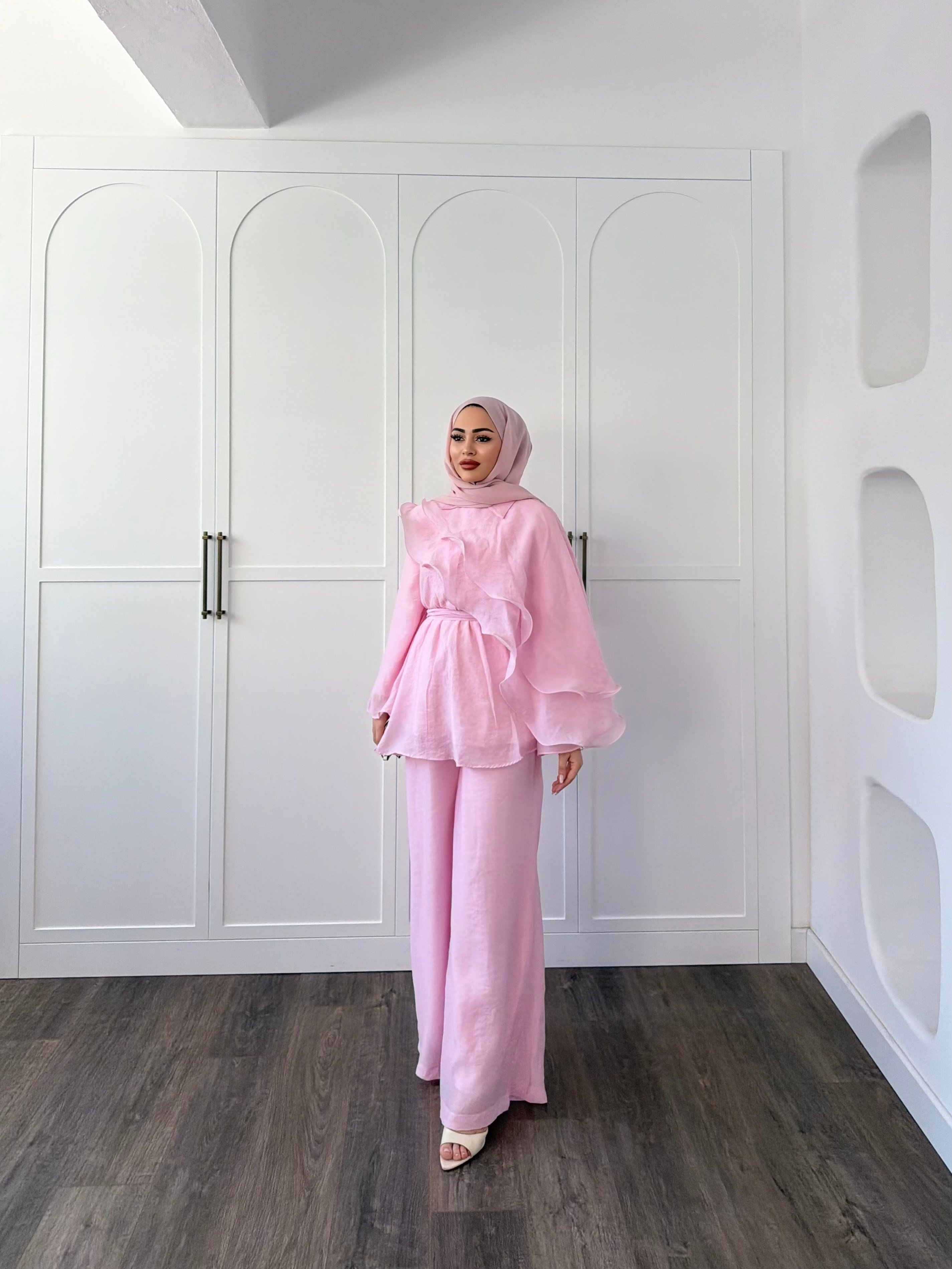 Ena Fırfır Detaylı Takım - Pembe