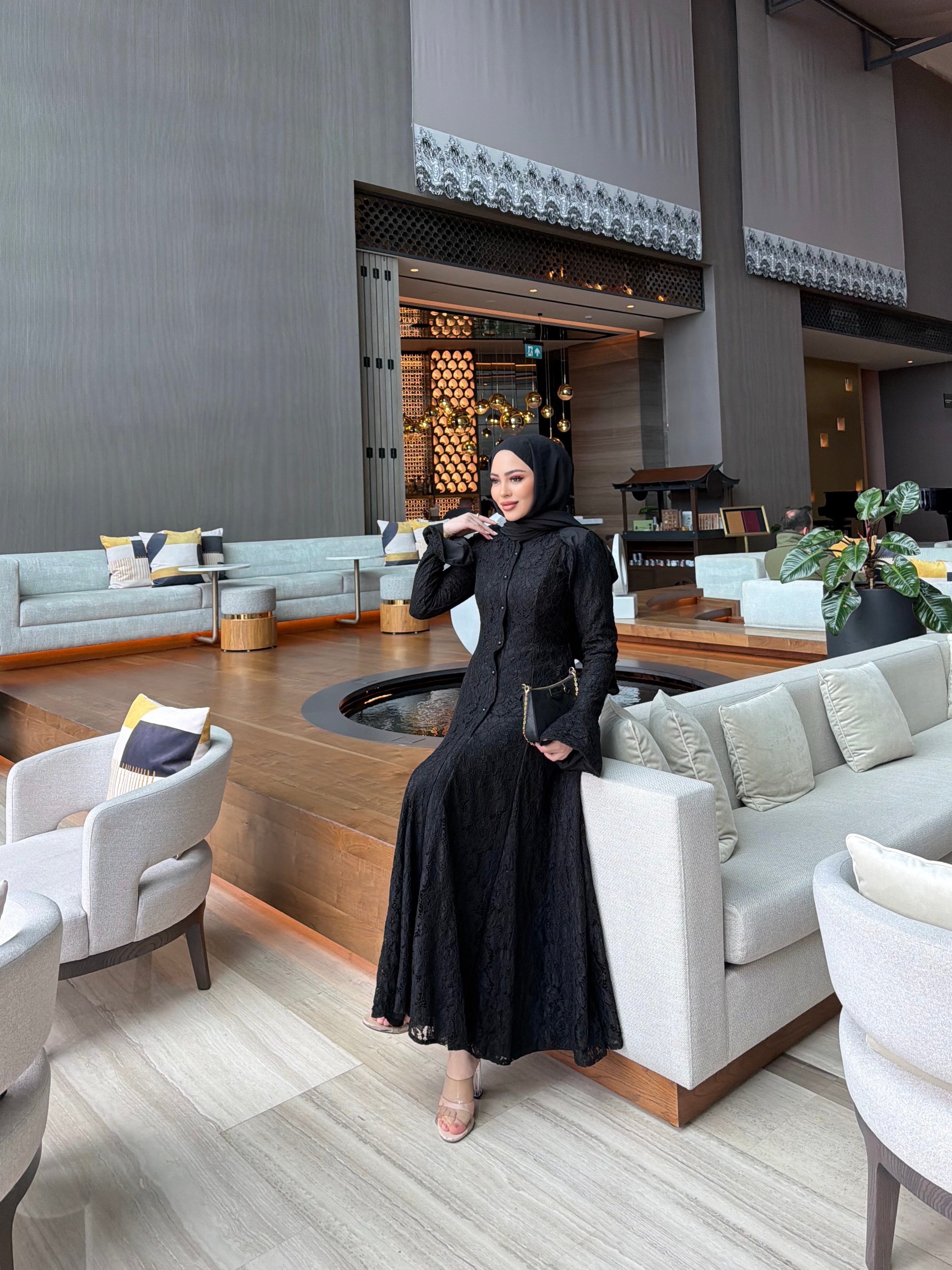 Epli Dantel Elbise- Siyah