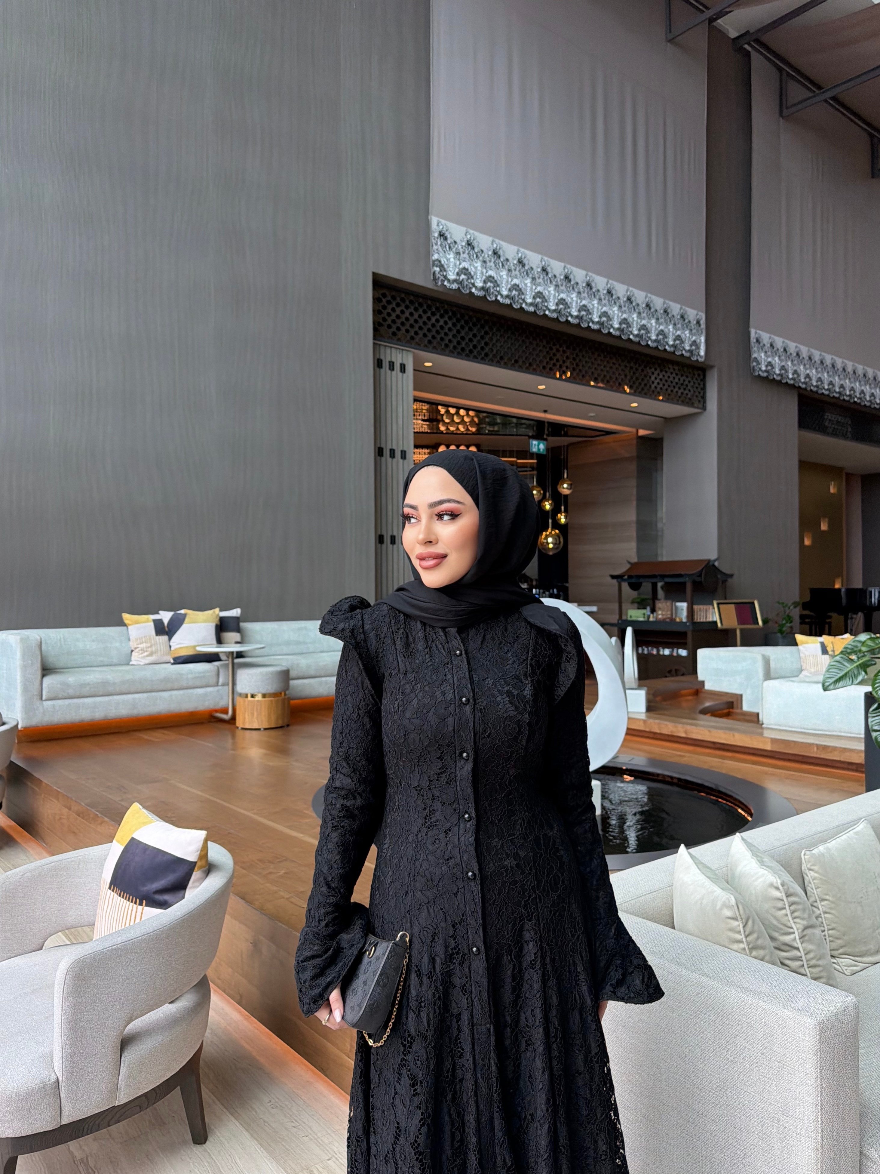 Epli Dantel Elbise- Siyah