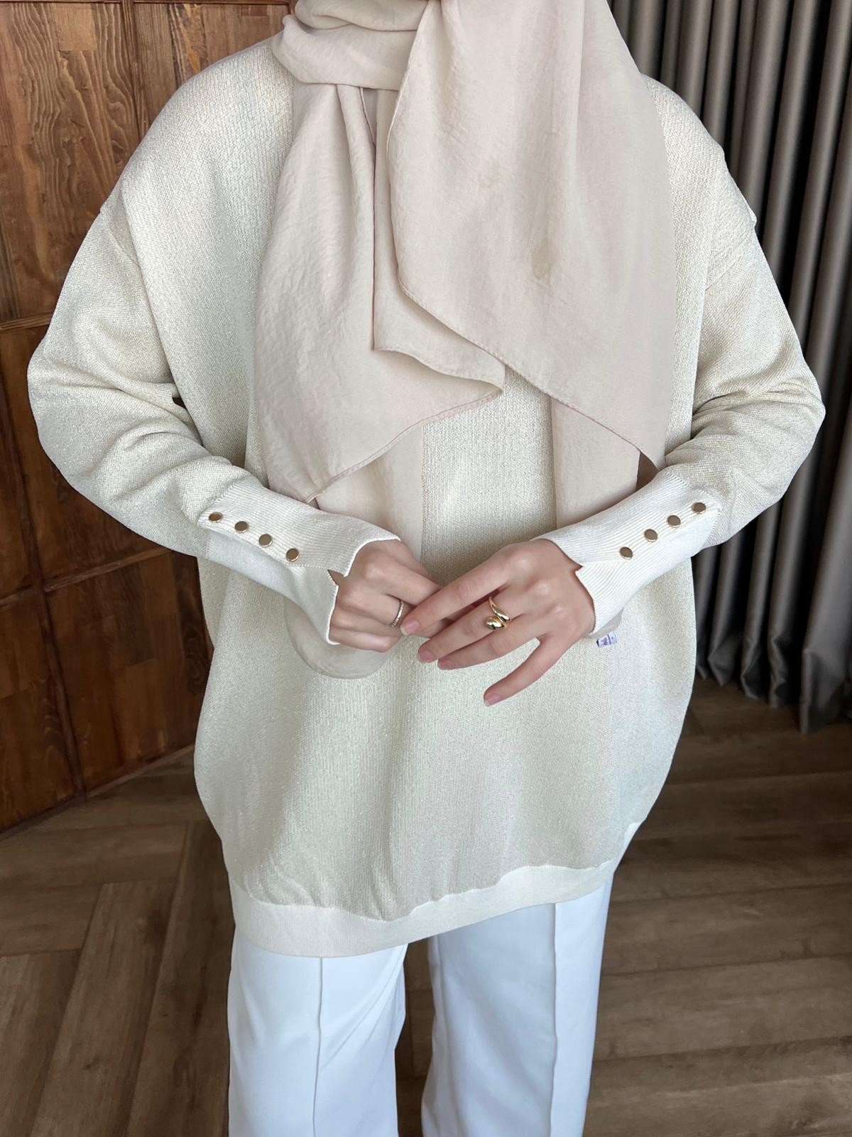 Eva Simli Kolu Düğmeli Triko Kazak Bej