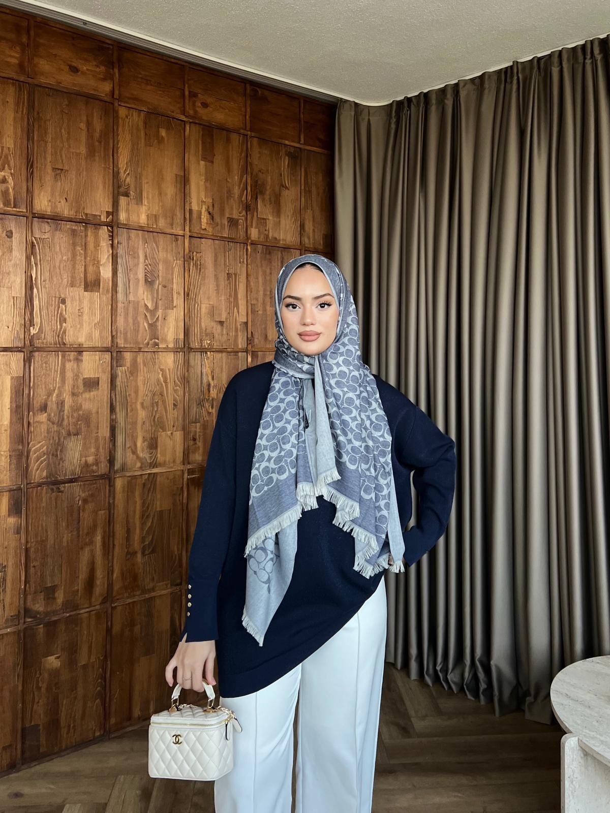 Eva Simli Kolu Düğmeli Triko Kazak Lacivert