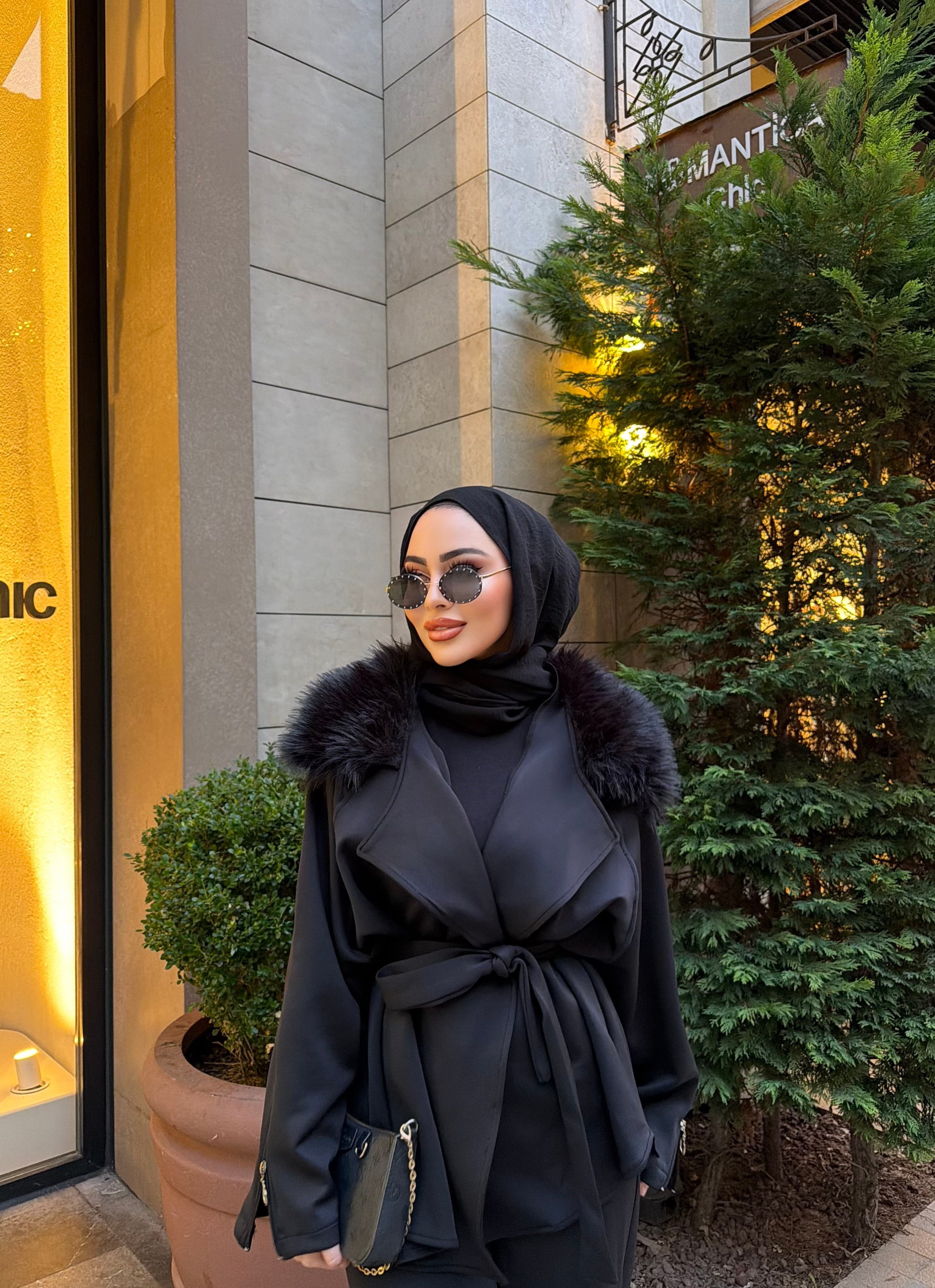 Gamas Kürk Detay Takım - Siyah (ÖNSİPARİŞ)