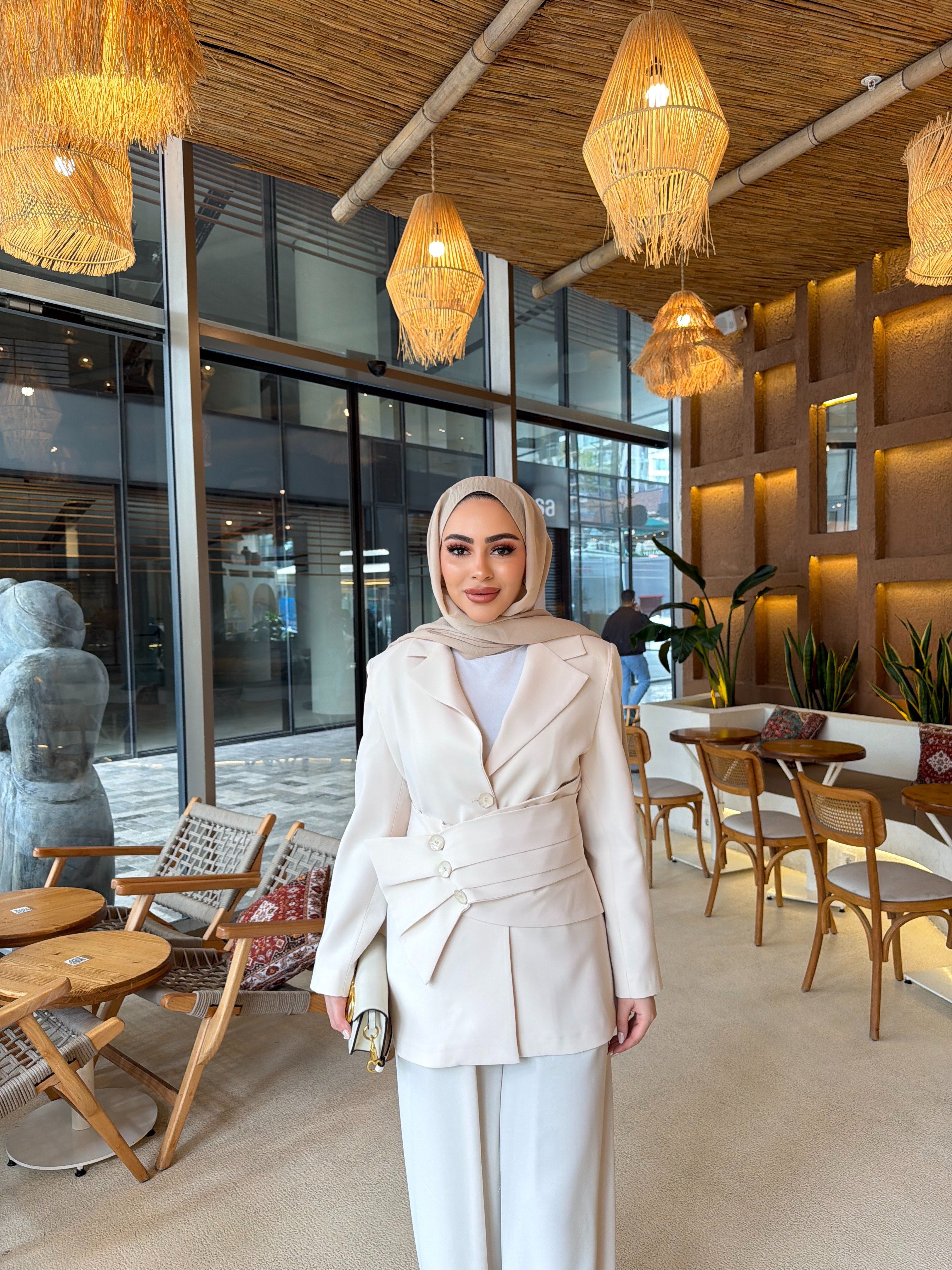 Hilla Düğmeli Takım - Krem