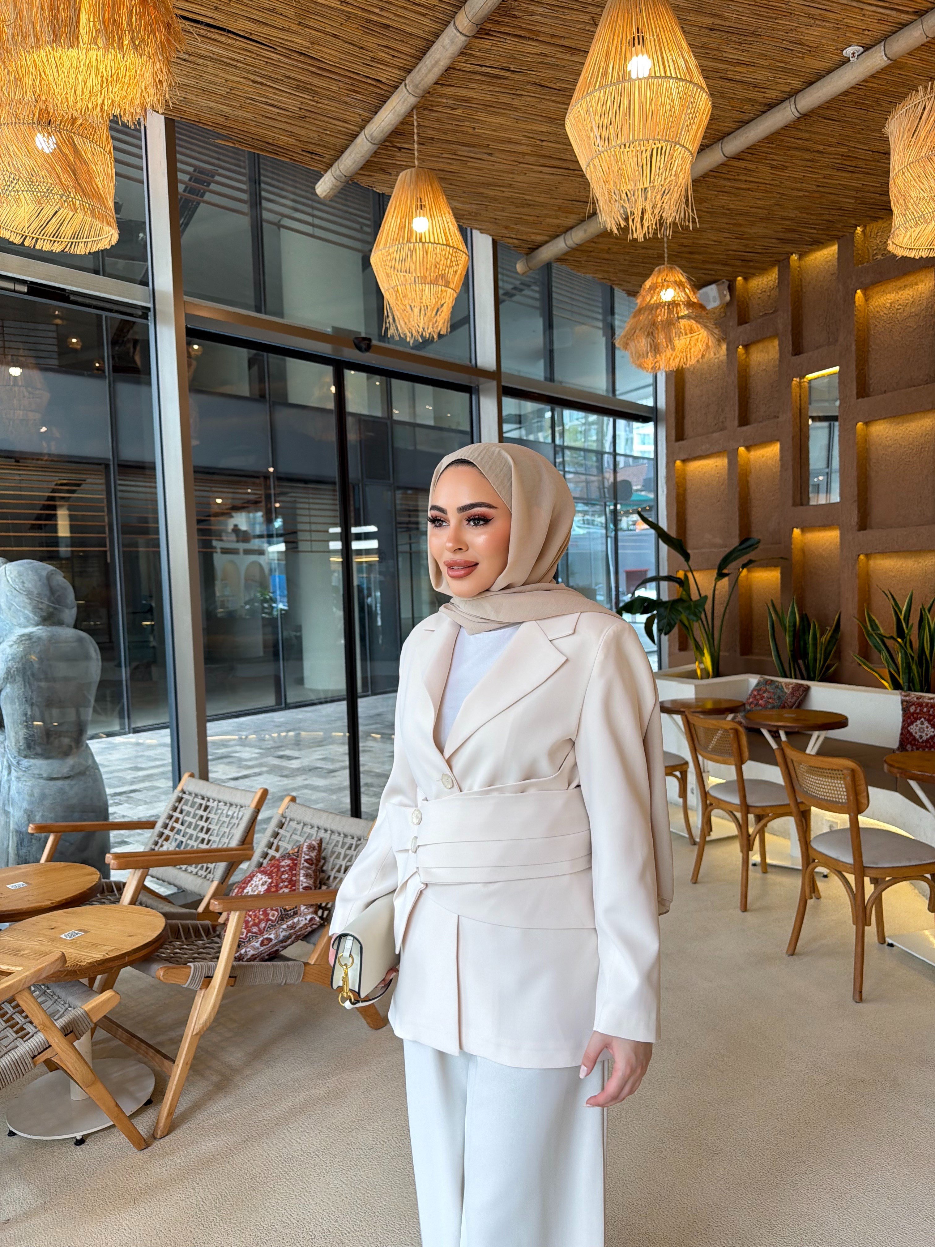 Hilla Düğmeli Takım - Krem