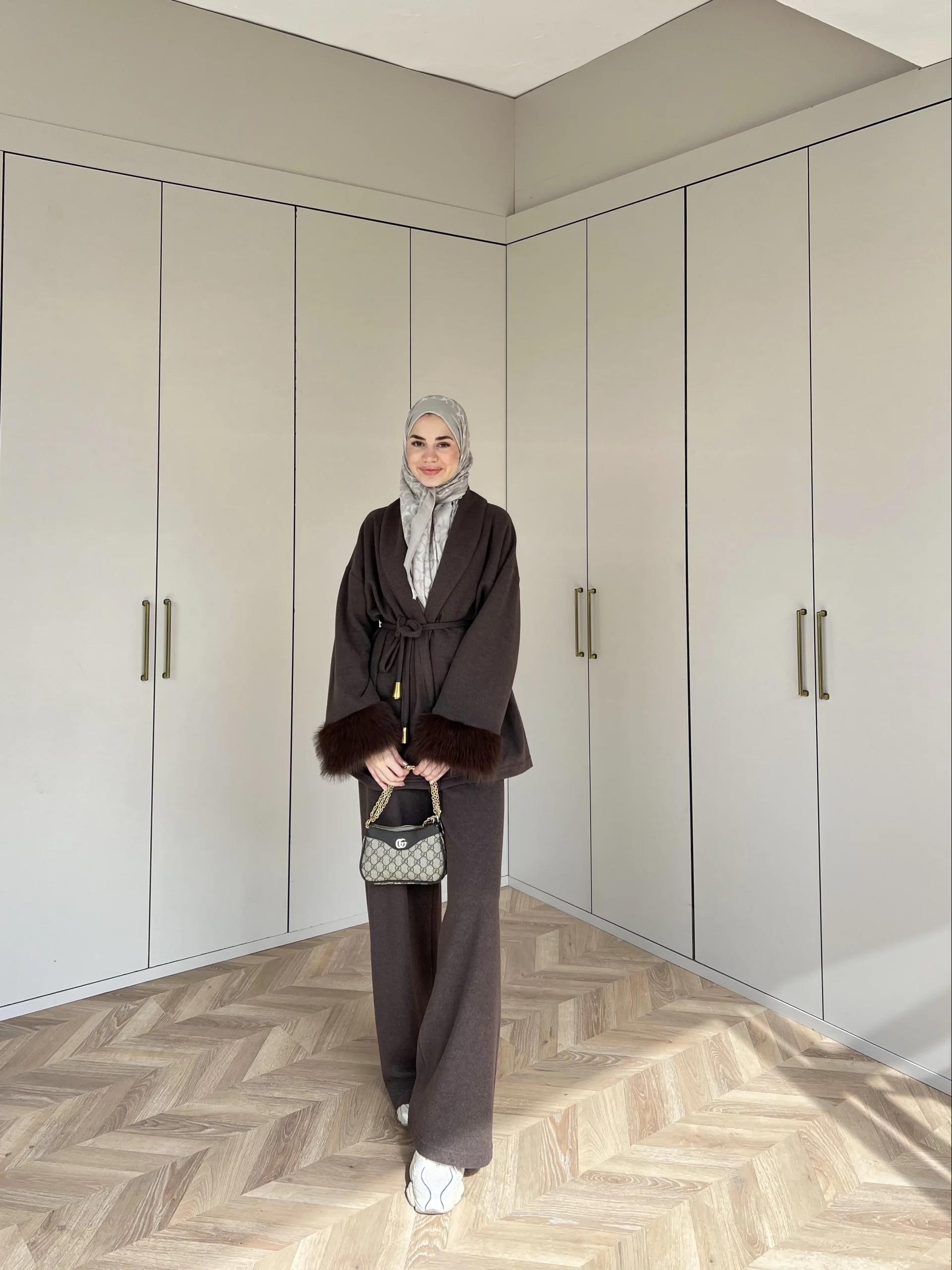 Hüma Kol Detayı Kürk Takım - Acı Kahve (ÖN SİPARİŞ)