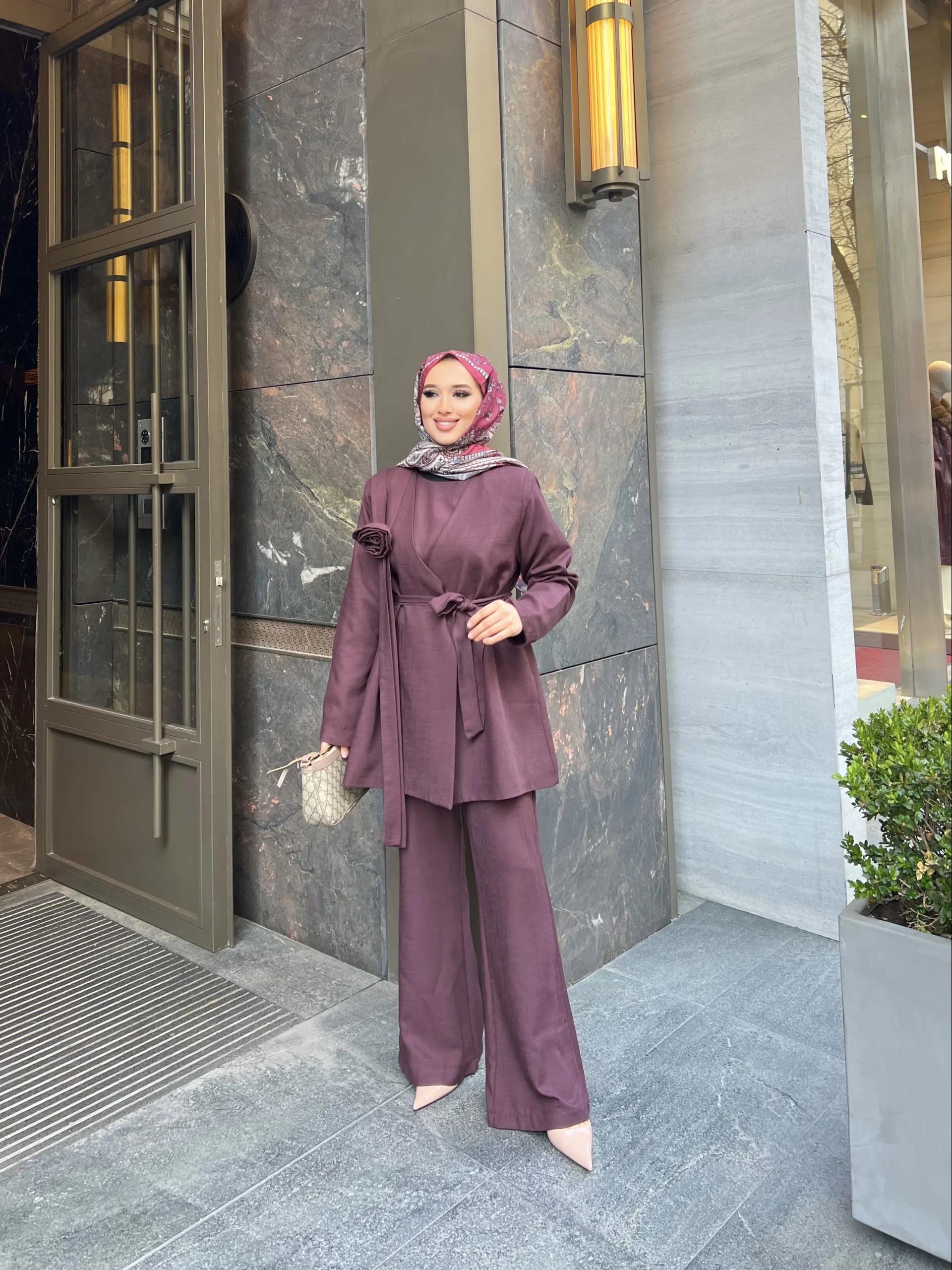 Jella Gül Detaylı Takım - Mürdüm