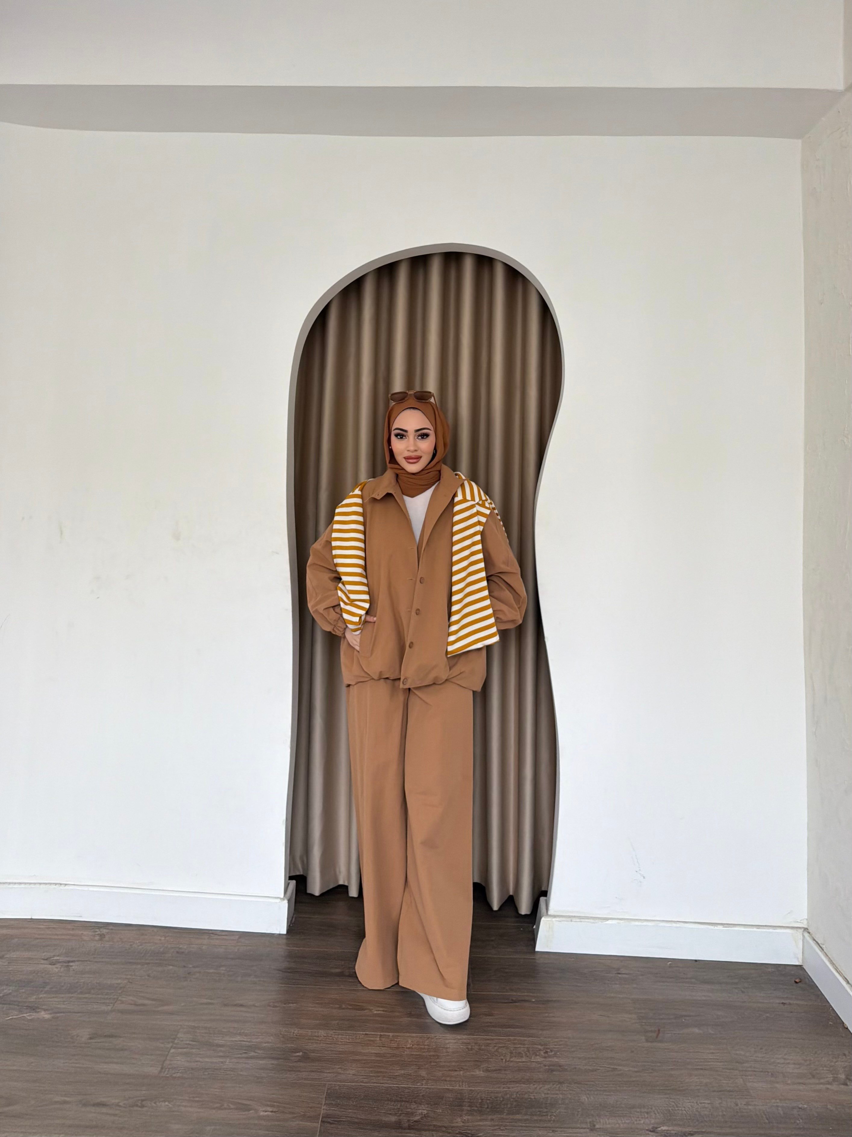 Kalya Takım - Camel