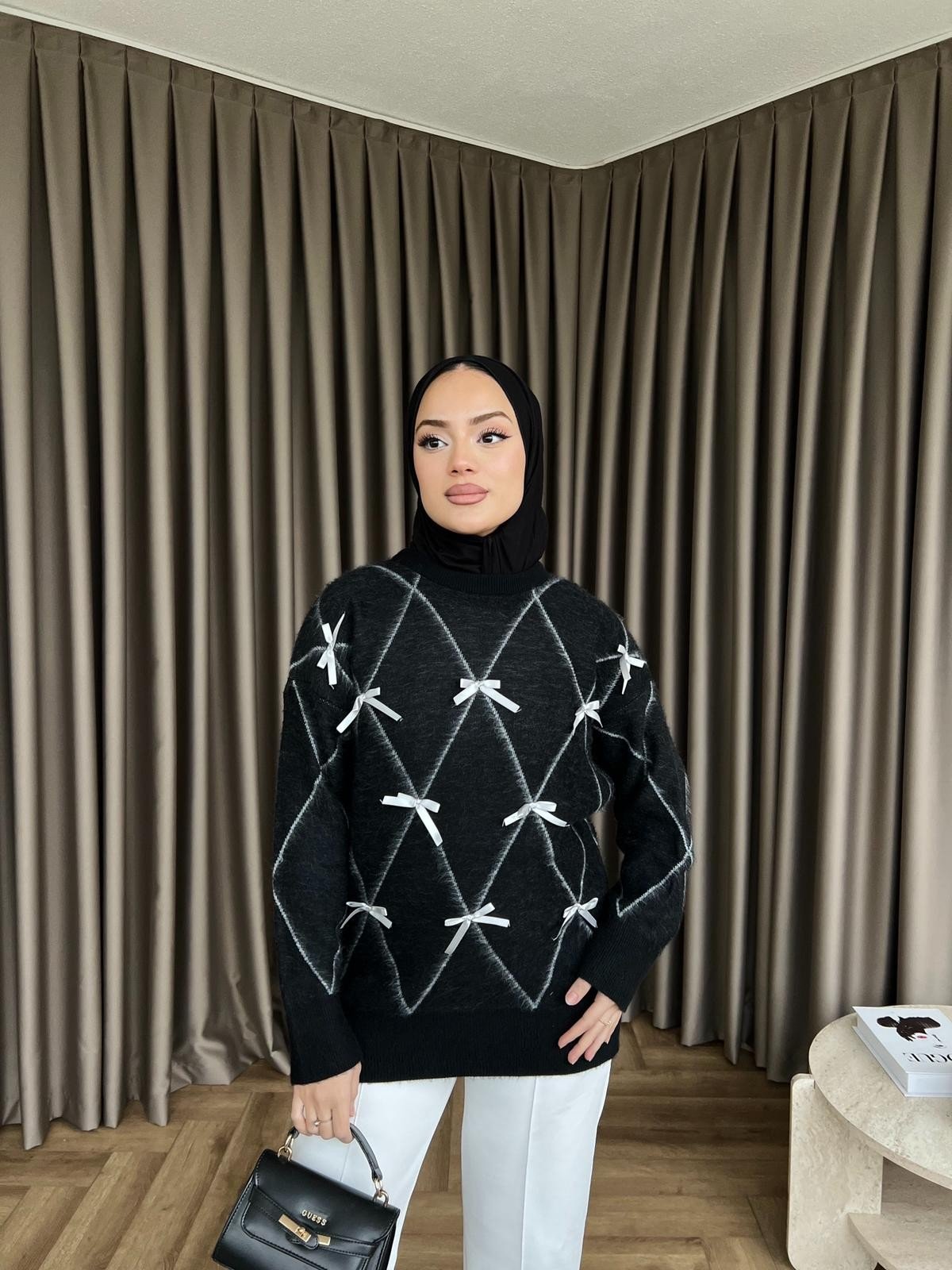 Kelebek Kazak - Siyah