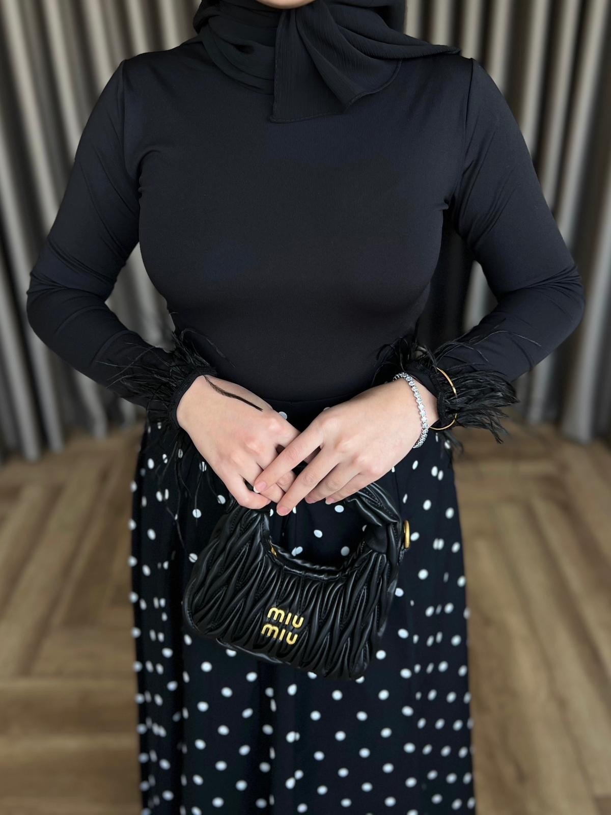 Kolu Tüylü Body - Siyah