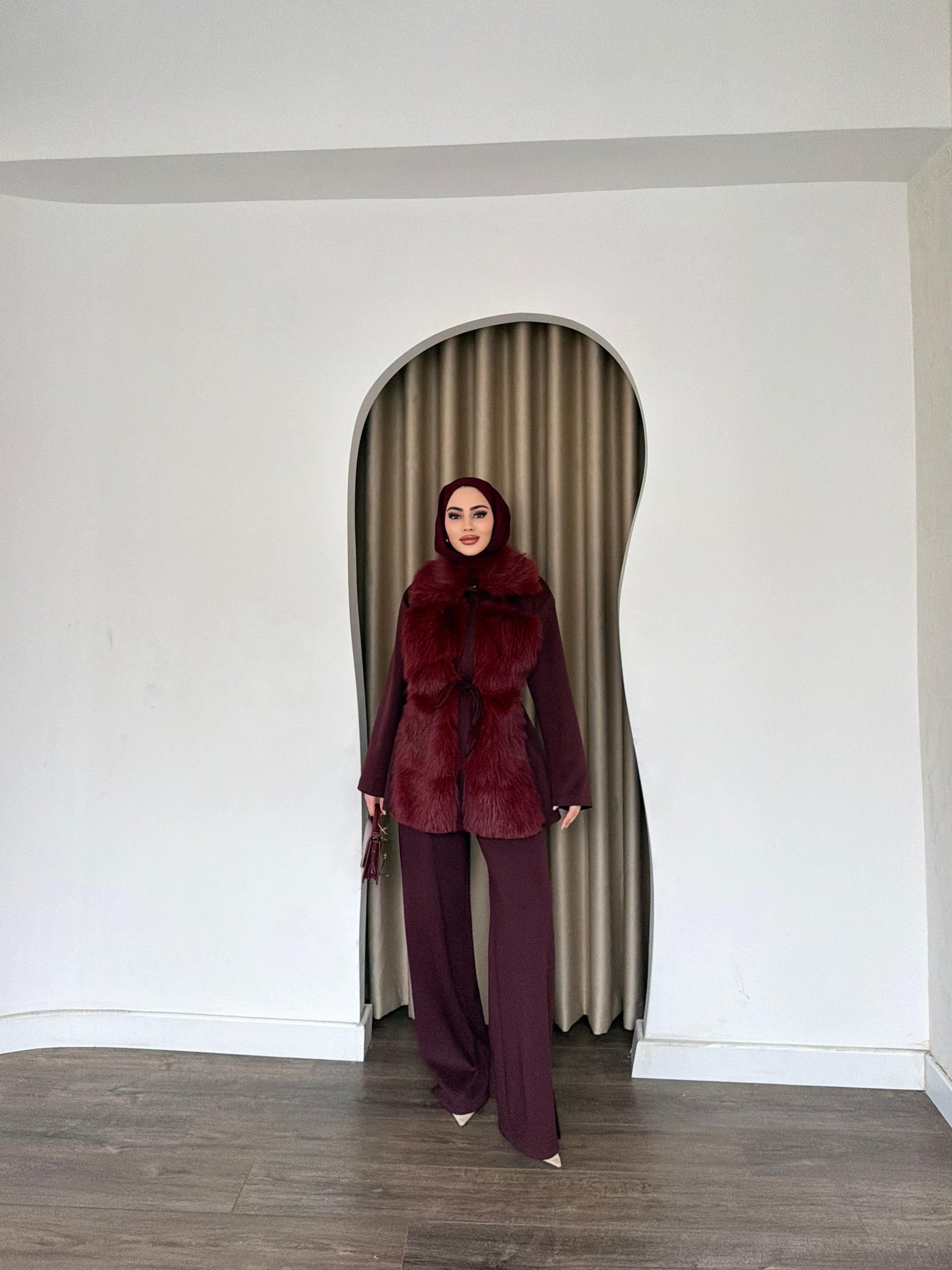 Kumru Kükr Detay Takım - Bordo