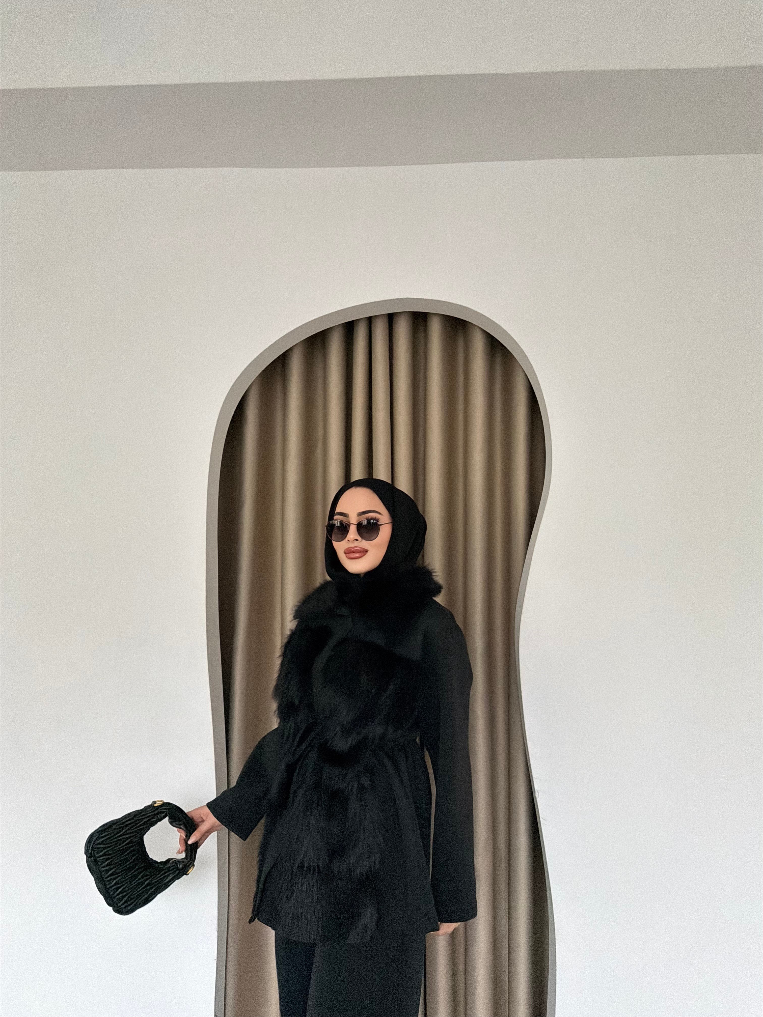 Kumru Kükr Detay Takım - Siyah
