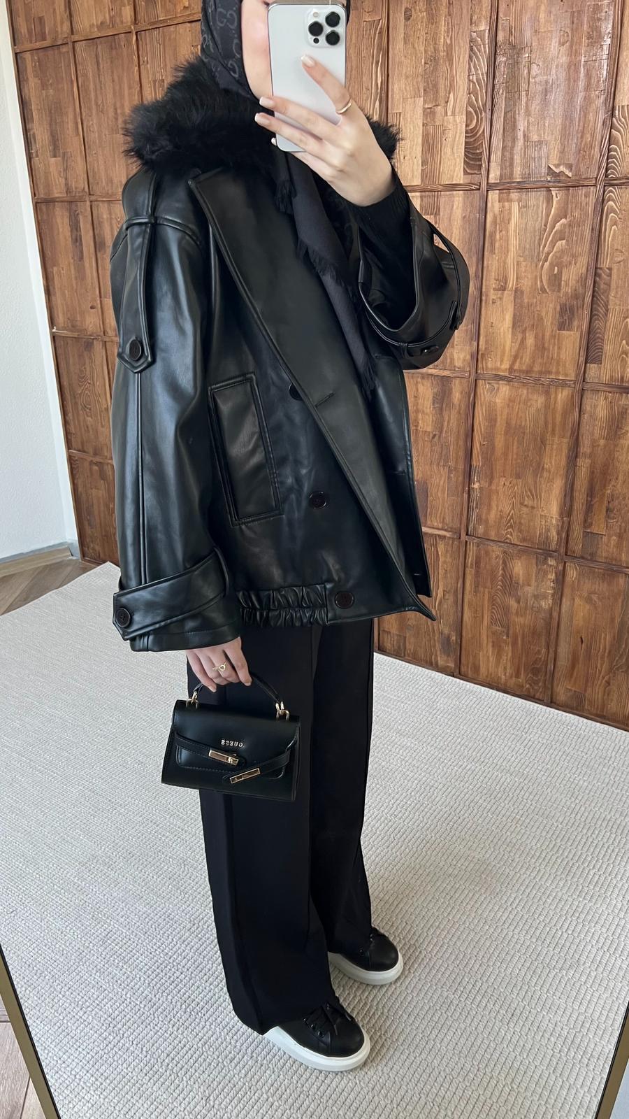 Kürk Detaylı Deri Ceket - Siyah