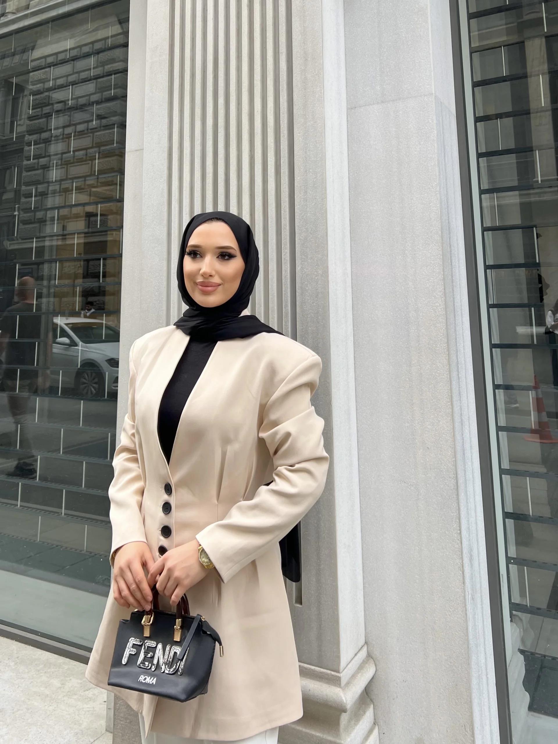 Leta Düğme Detaylı Ceket Krem