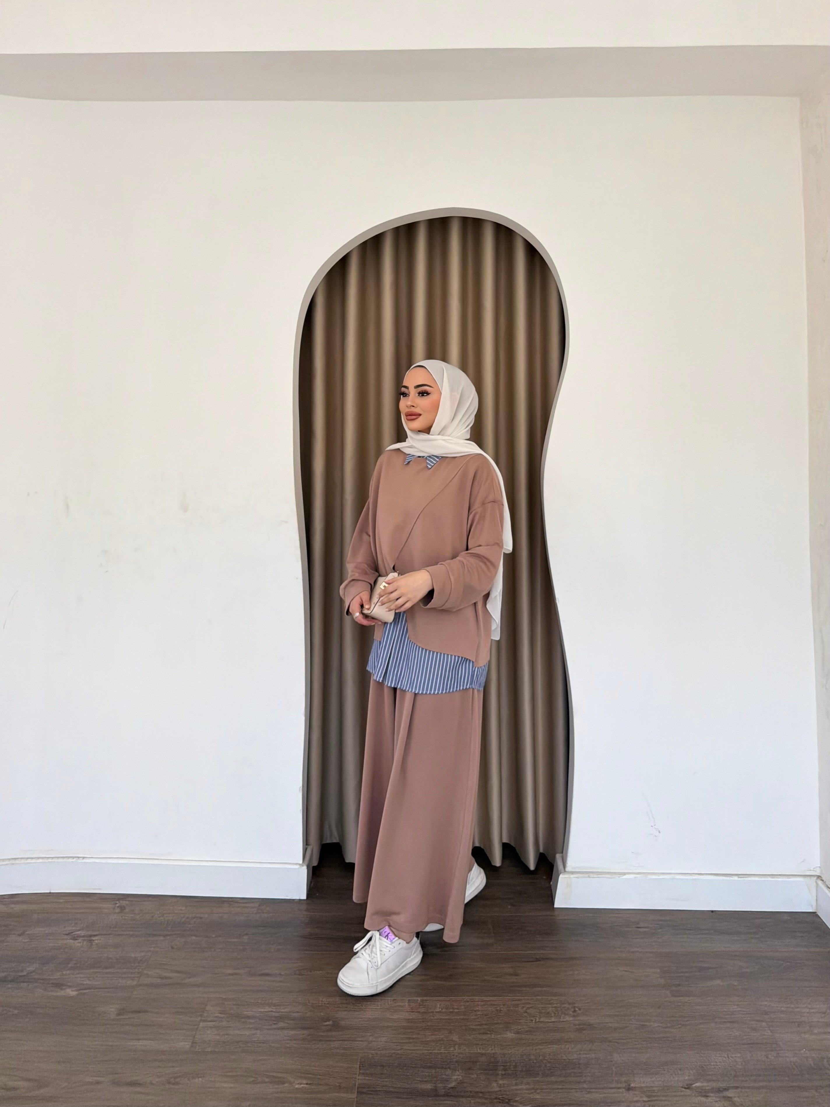 Lotus Gömlekli Oysh Takım - Camel